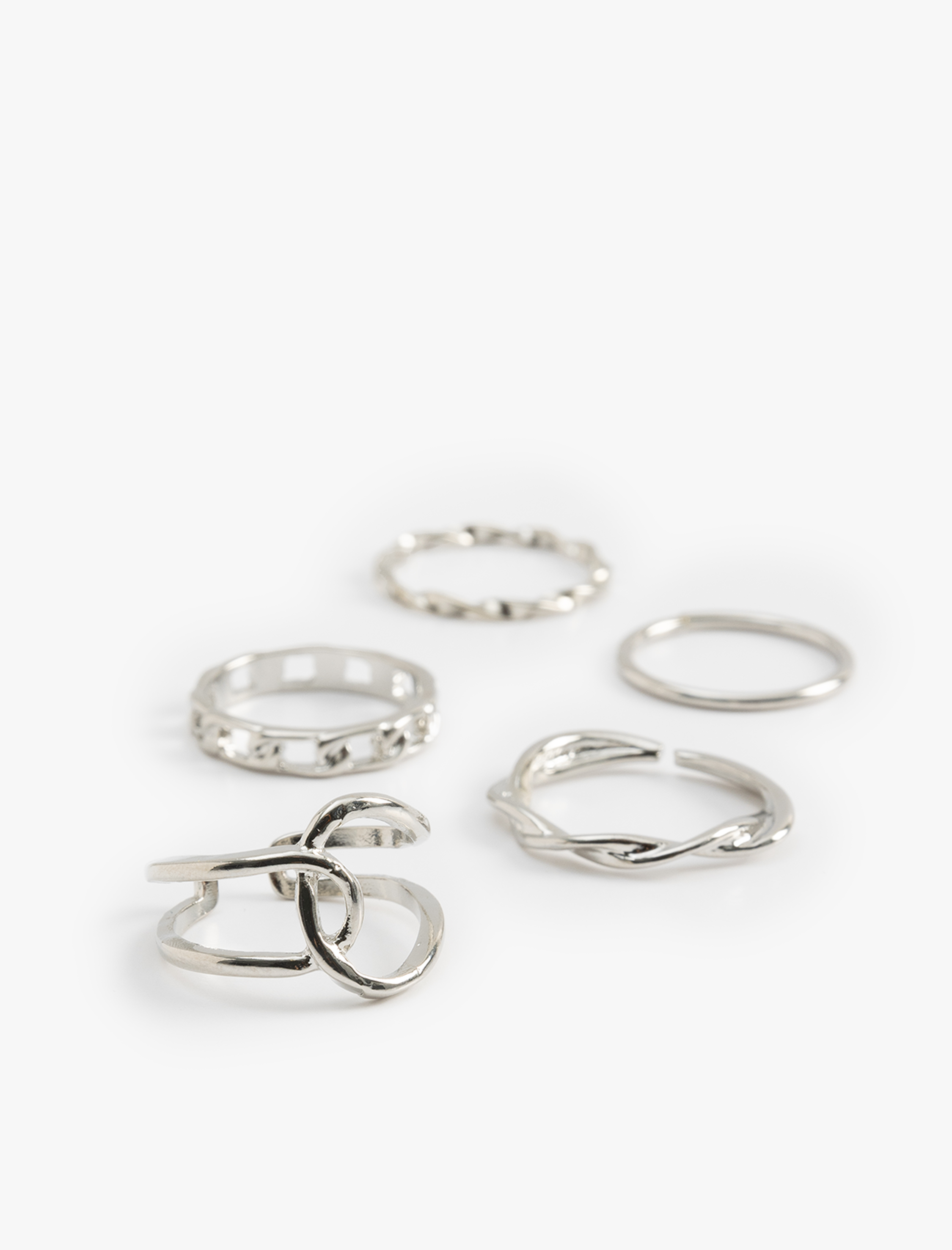  Kadın Burgu 5'li Yüzük Seti