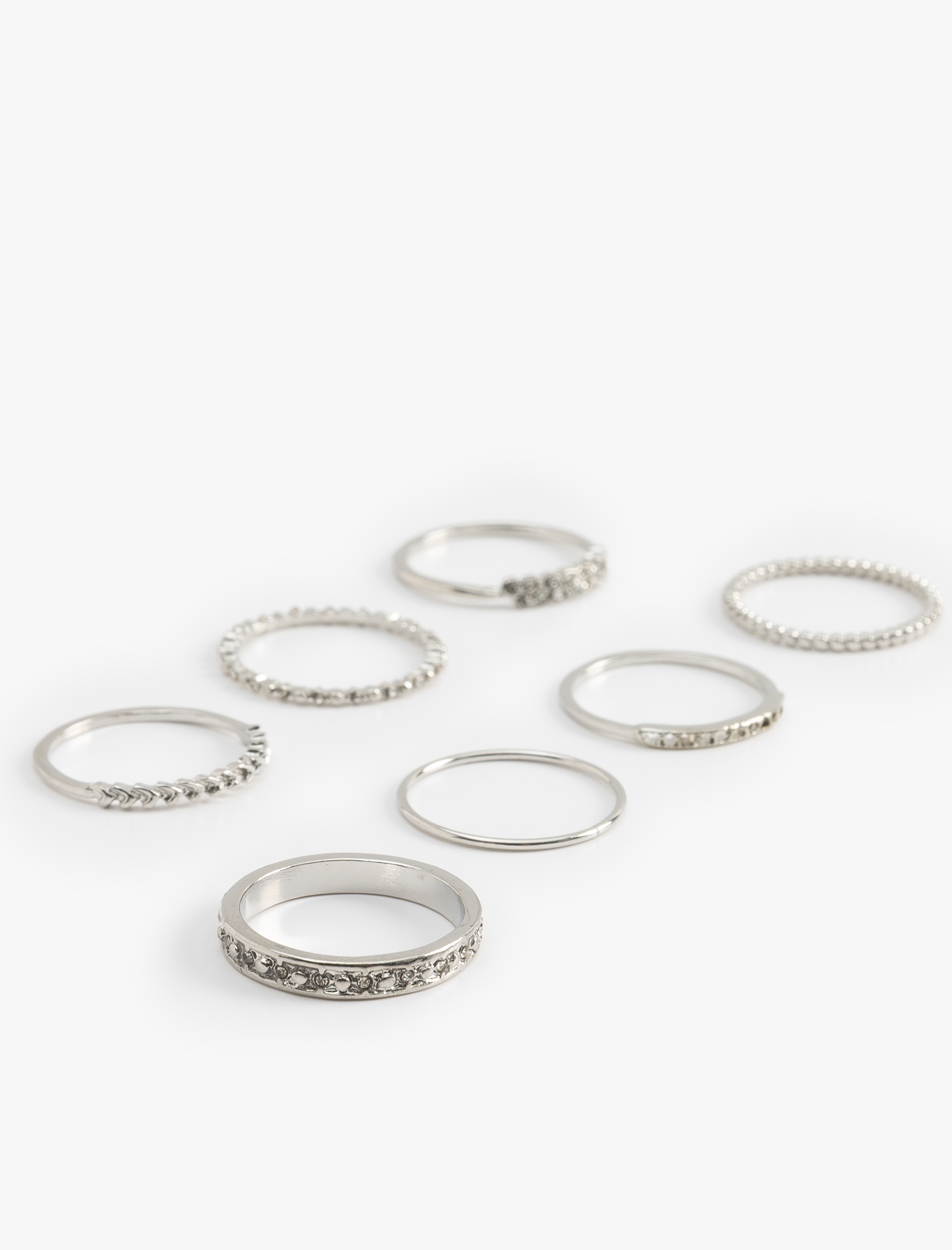  Kadın Taş Detaylı Çelik Karışımlı 7'li Yüzük Seti