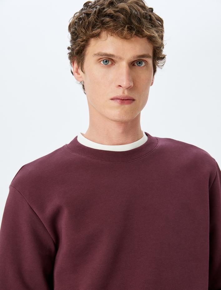  Bisiklet Yaka Pamuklu Basic Sweatshirt