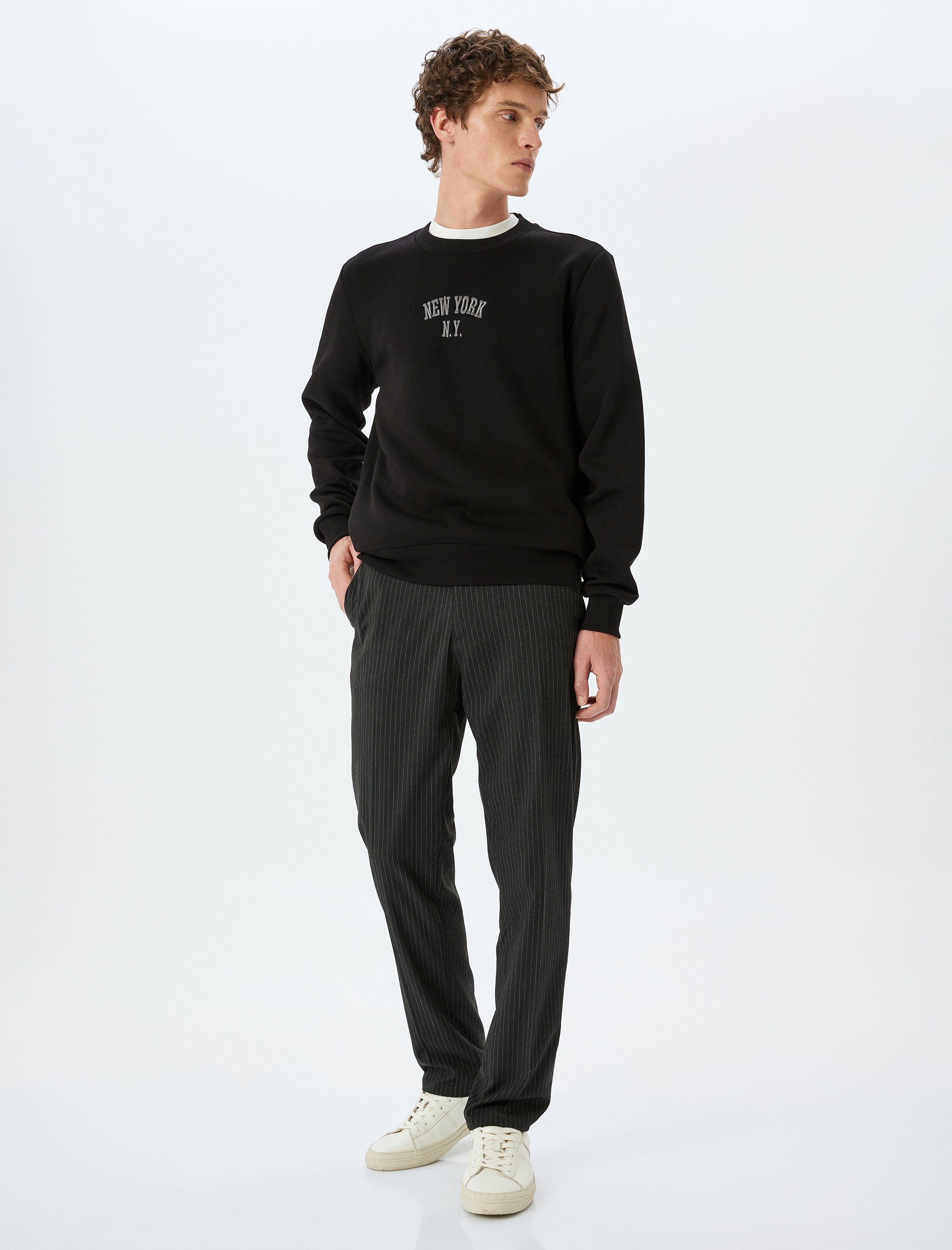   Slogan İşlemeli Şardonlu Bisiklet Yaka Sweatshirt