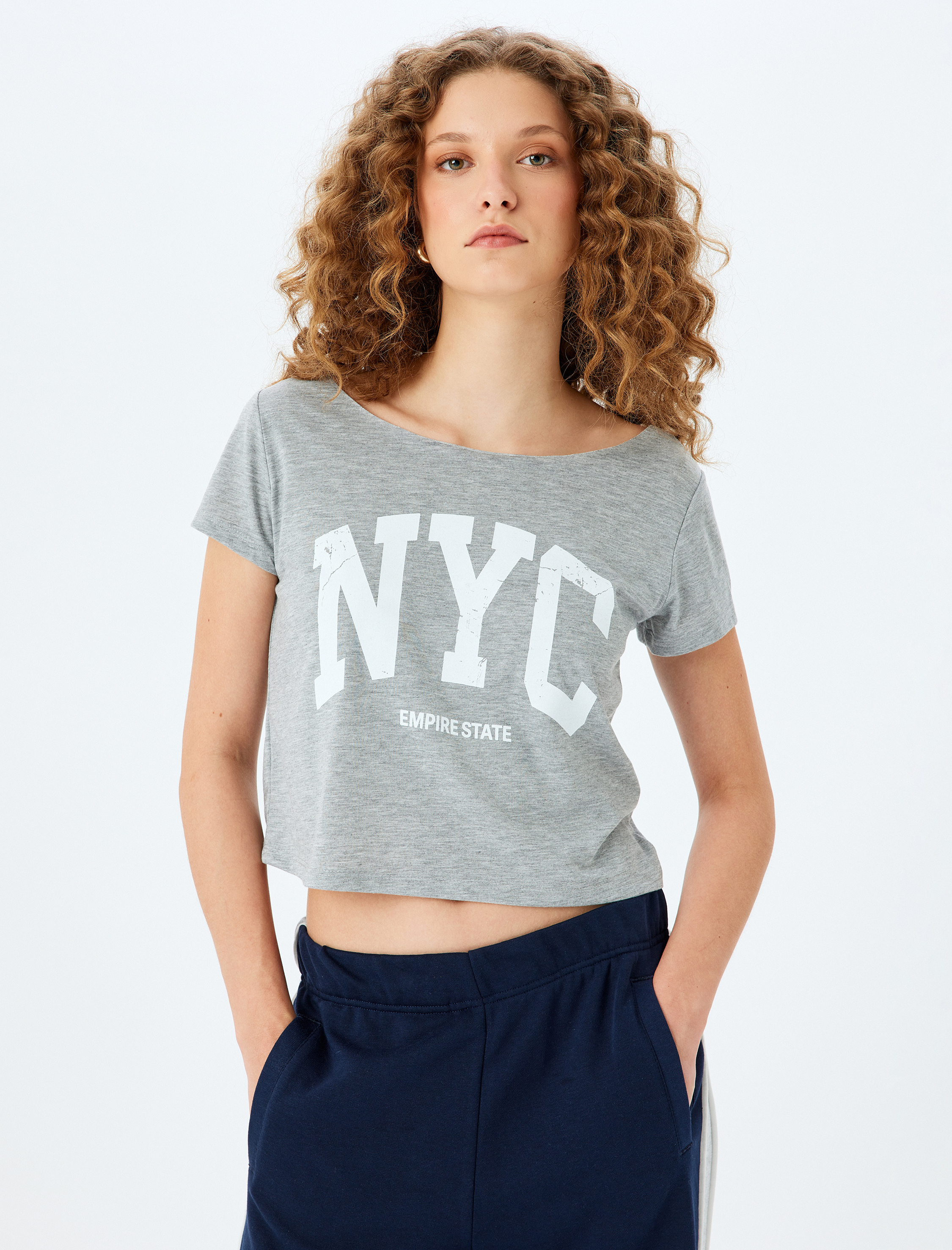   Kayık Yaka Rahat Kalıp NYC Baskılı Tişört