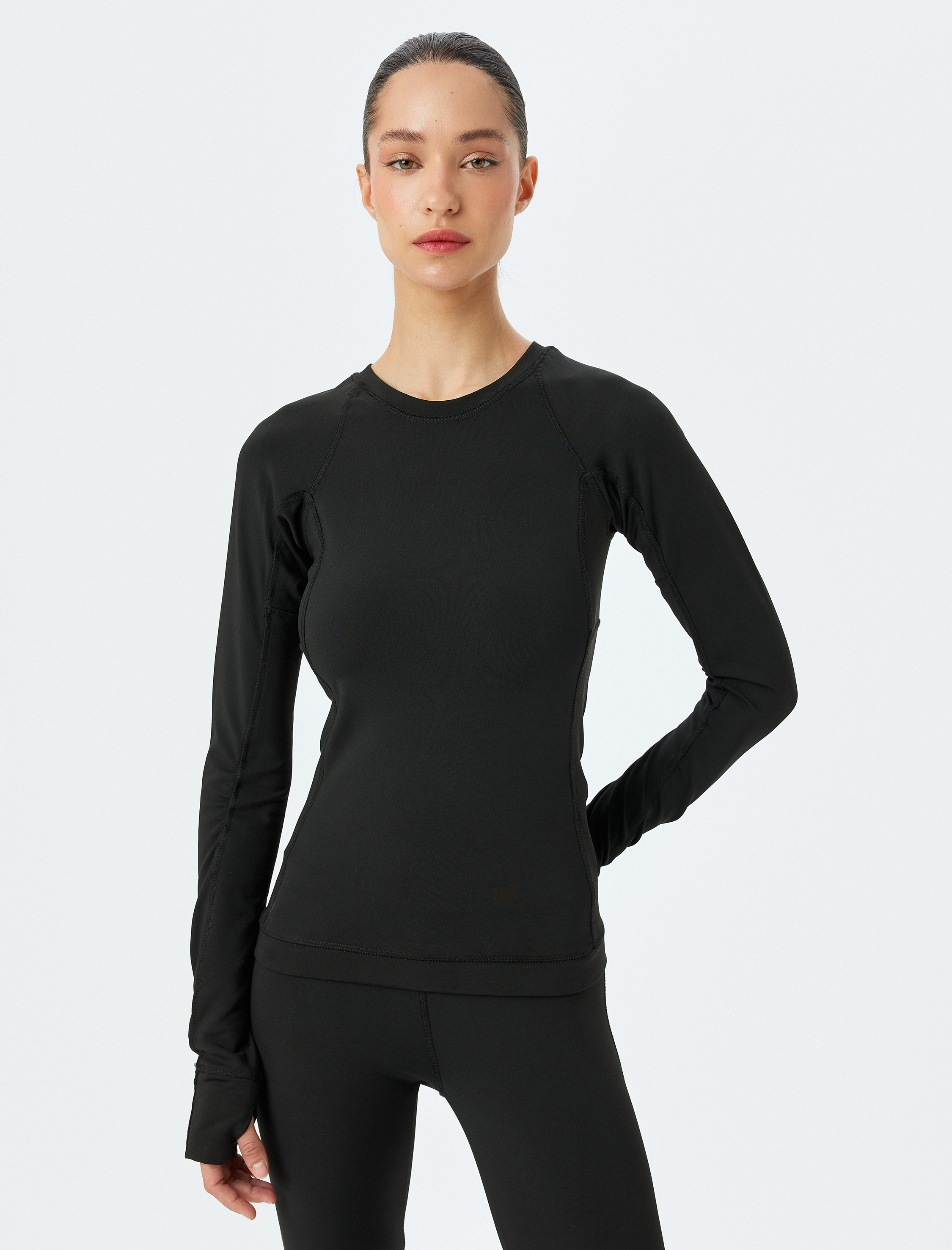   Spor Tişört Uzun Kollu Bisiklet Yaka Dikiş Detaylı Yumuşak Tuşe Şardonlu Slim Fit