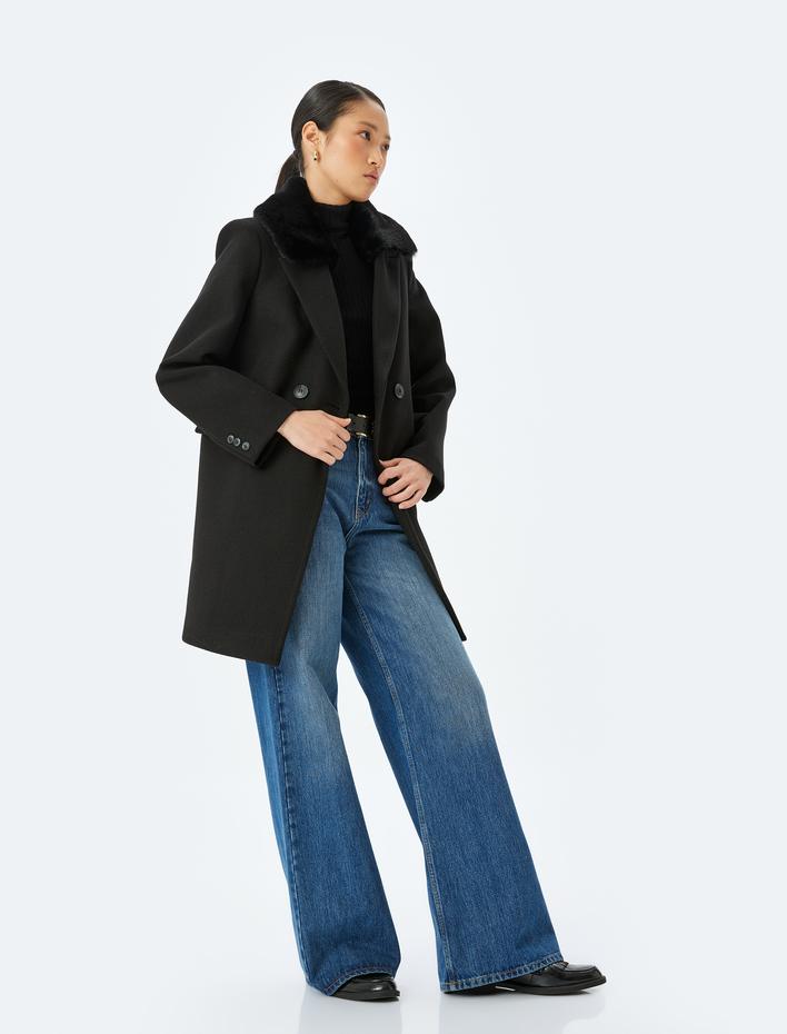  Cepli Düğmeli Çıkarılabilir Suni Kürk Yaka Kruvaze Uzun Kaban