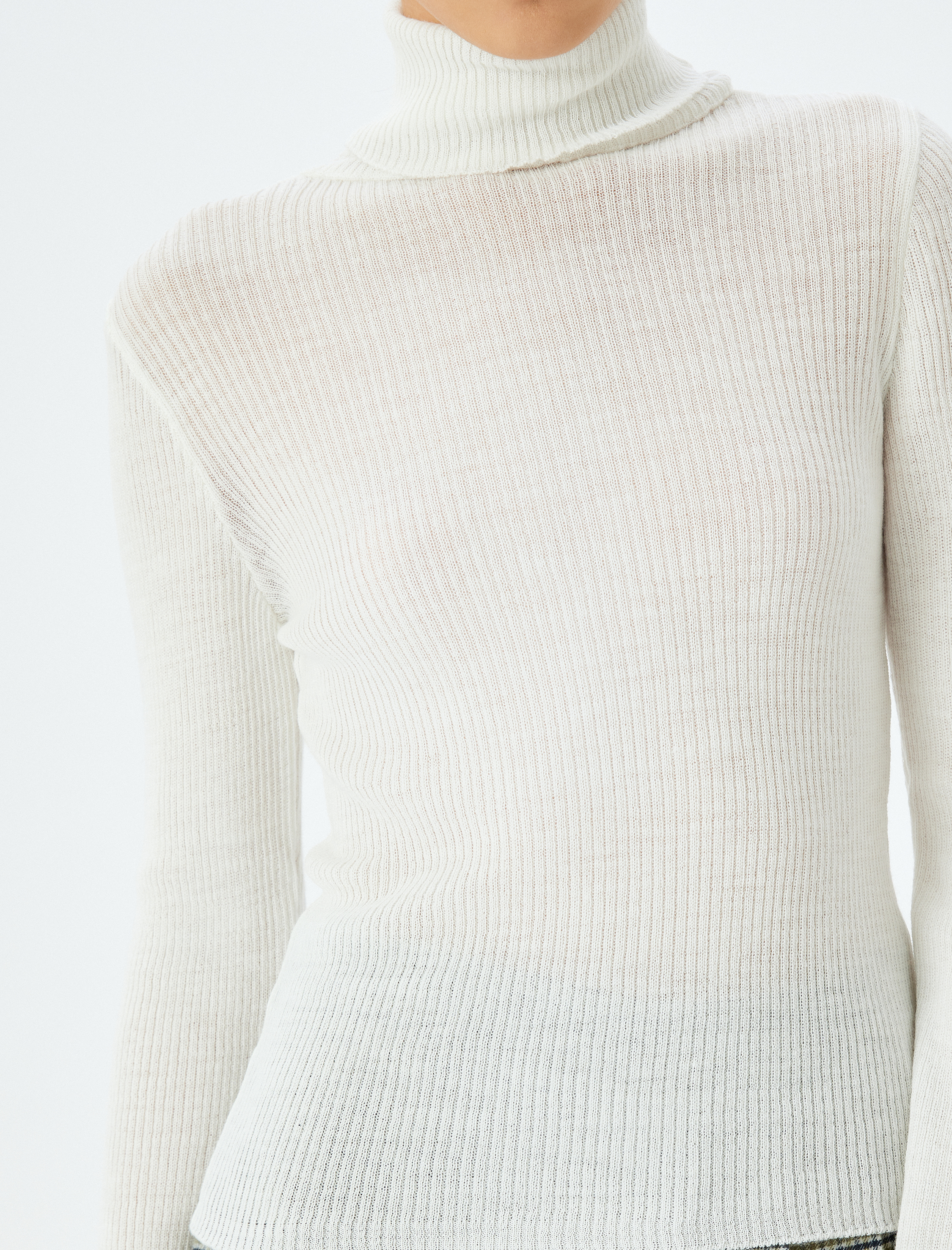 Uzun Kollu Balıkçı Yaka Triko Kazak