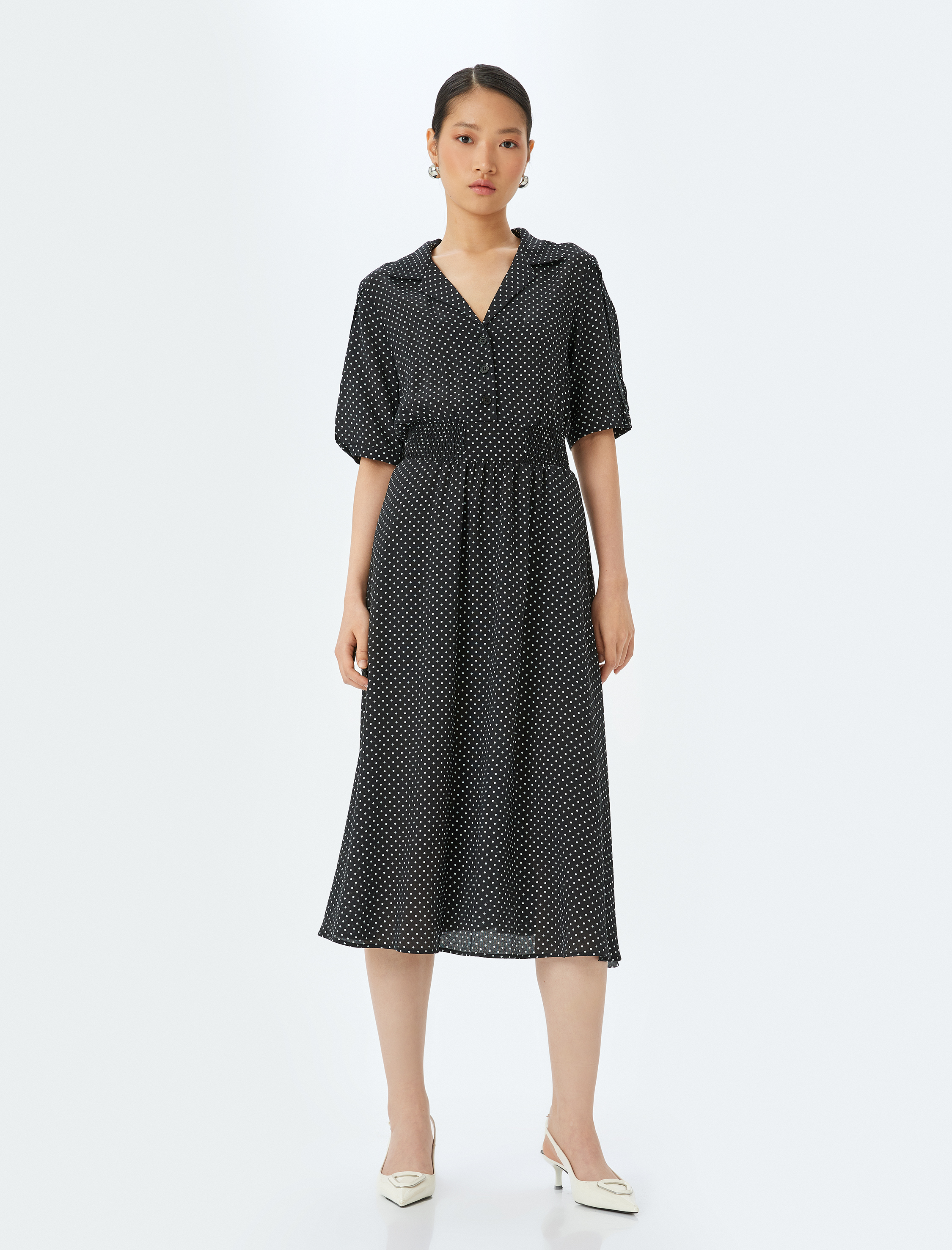   Puantiye Desenli Gömlek Yaka Kısa Kollu Midi Boy Viskon Elbise