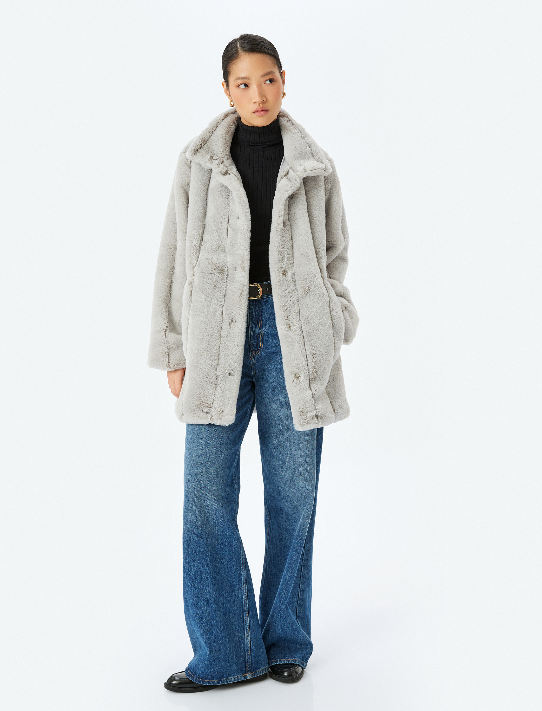   Cepli Dik Yaka Kruvaze Suni Kürk Kaban