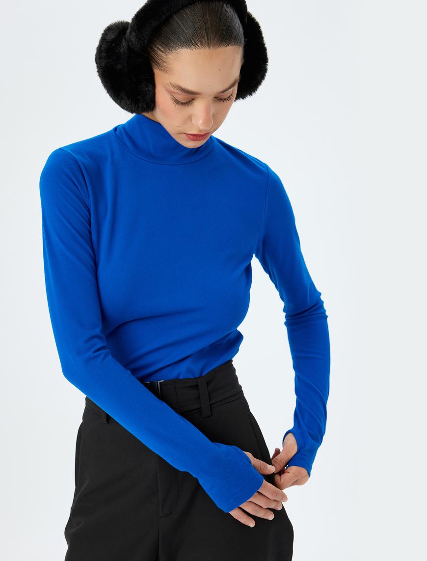   Uzun Kollu Slim Fit Dik Yaka Polar Sweatshirt
