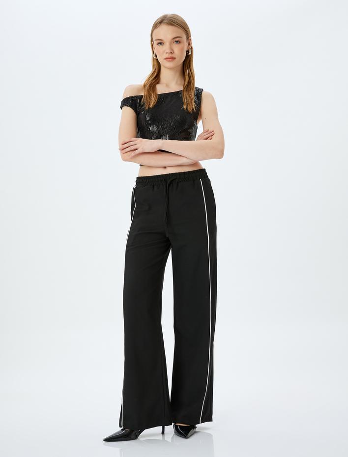  Koton X İnji - Beli Bağcıklı Biyeli Cepli Geniş Paça Eşofman Pantolon