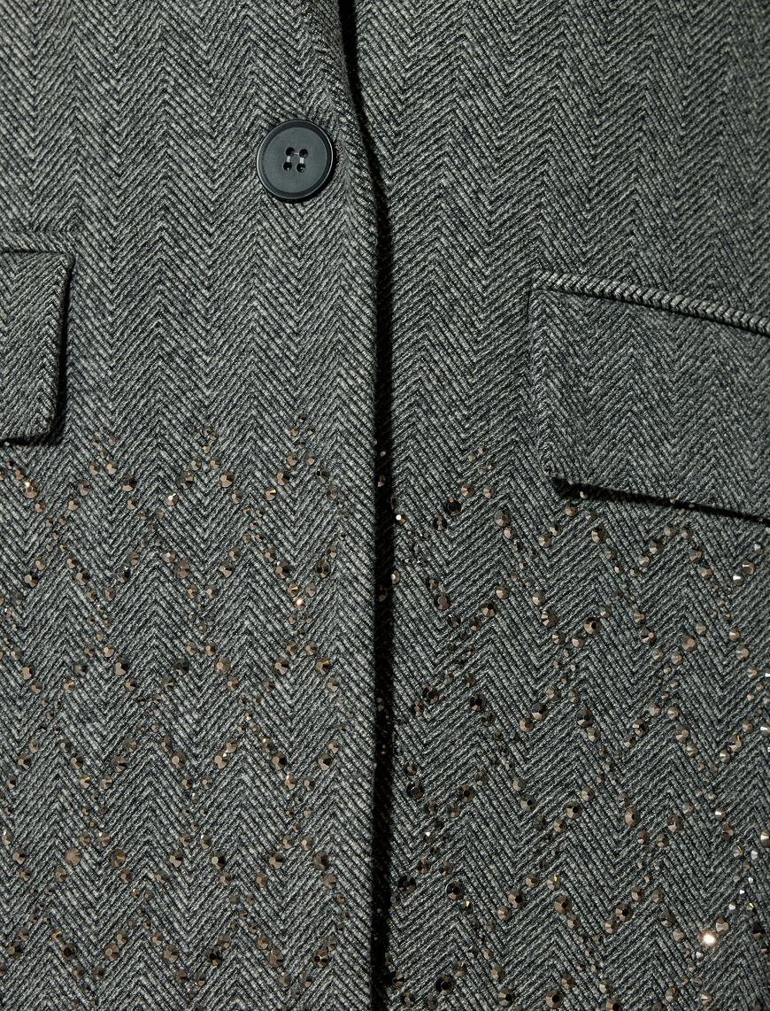   Koton X Melis Ağazat - Cepli Kruvaze Taşlı Oversize Blazer Ceket