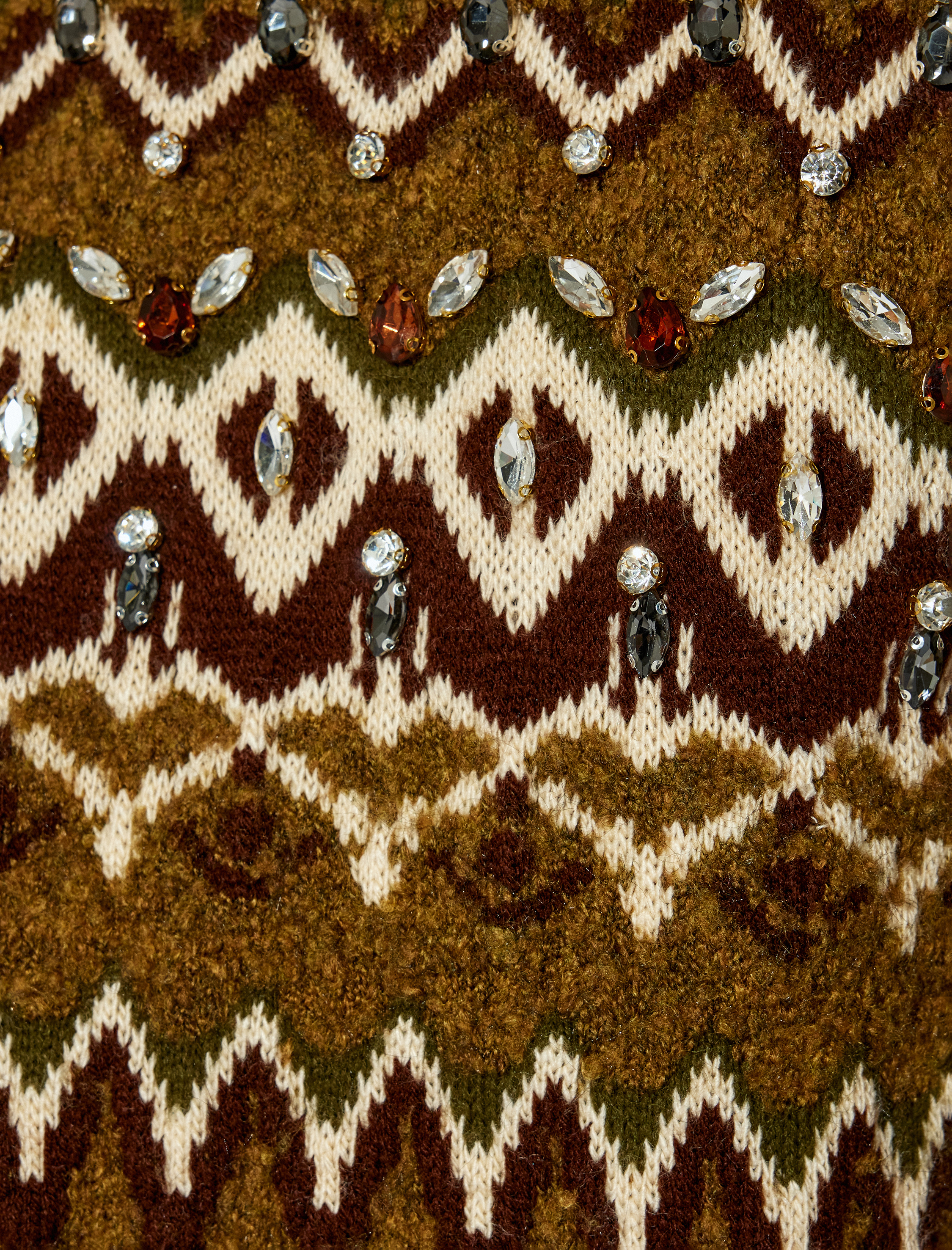 Koton X Melis Ağazat - Uzun Kollu Yumuşak Dokulu Etnik Desenli Taşlı Balıkçı Yaka Örme Kazak