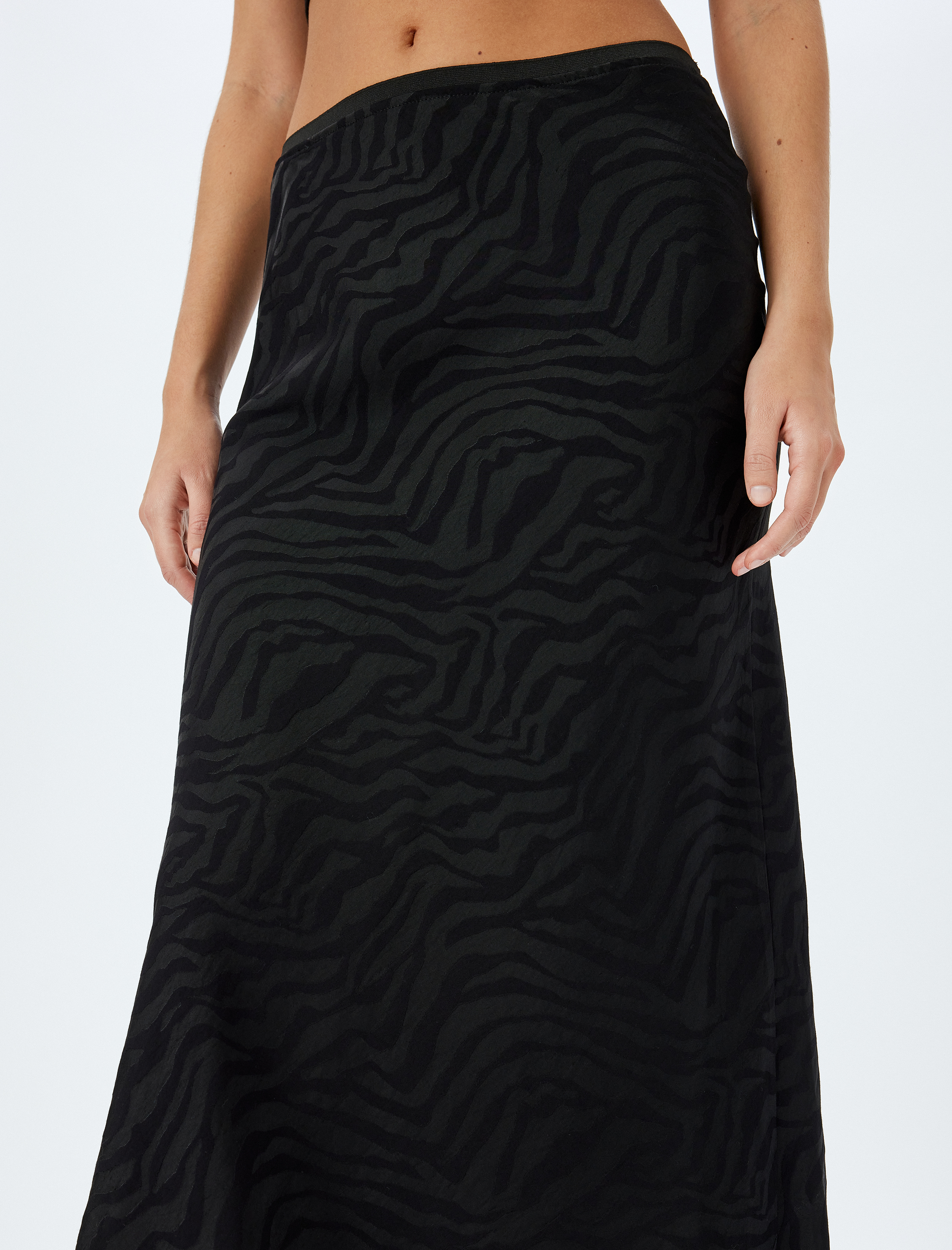   Standart Bel Zebra Desenli Midi Boy Etek