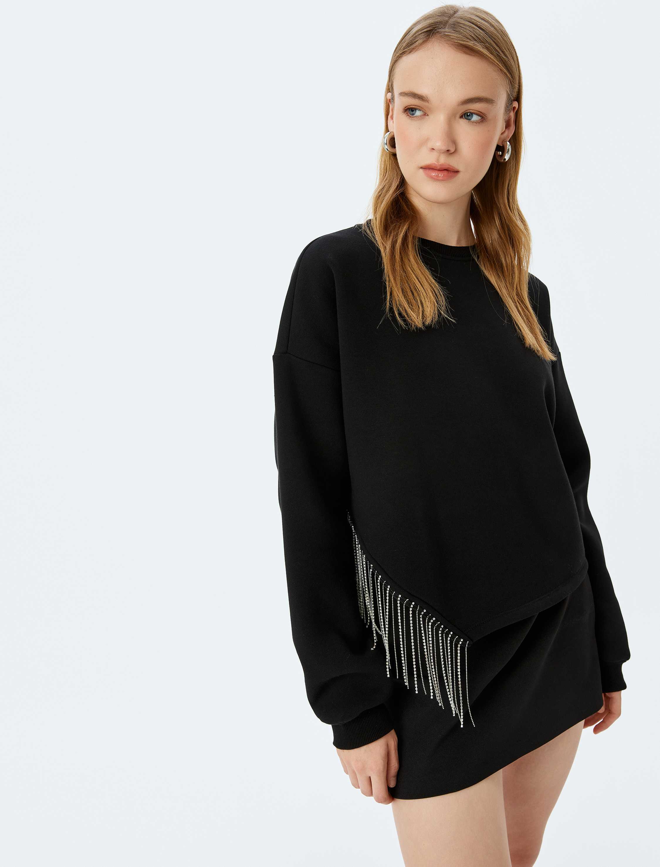   Şardonlu Bisiklet Yaka Taş Detaylı Uzun Kollu Oversize Sweatshirt