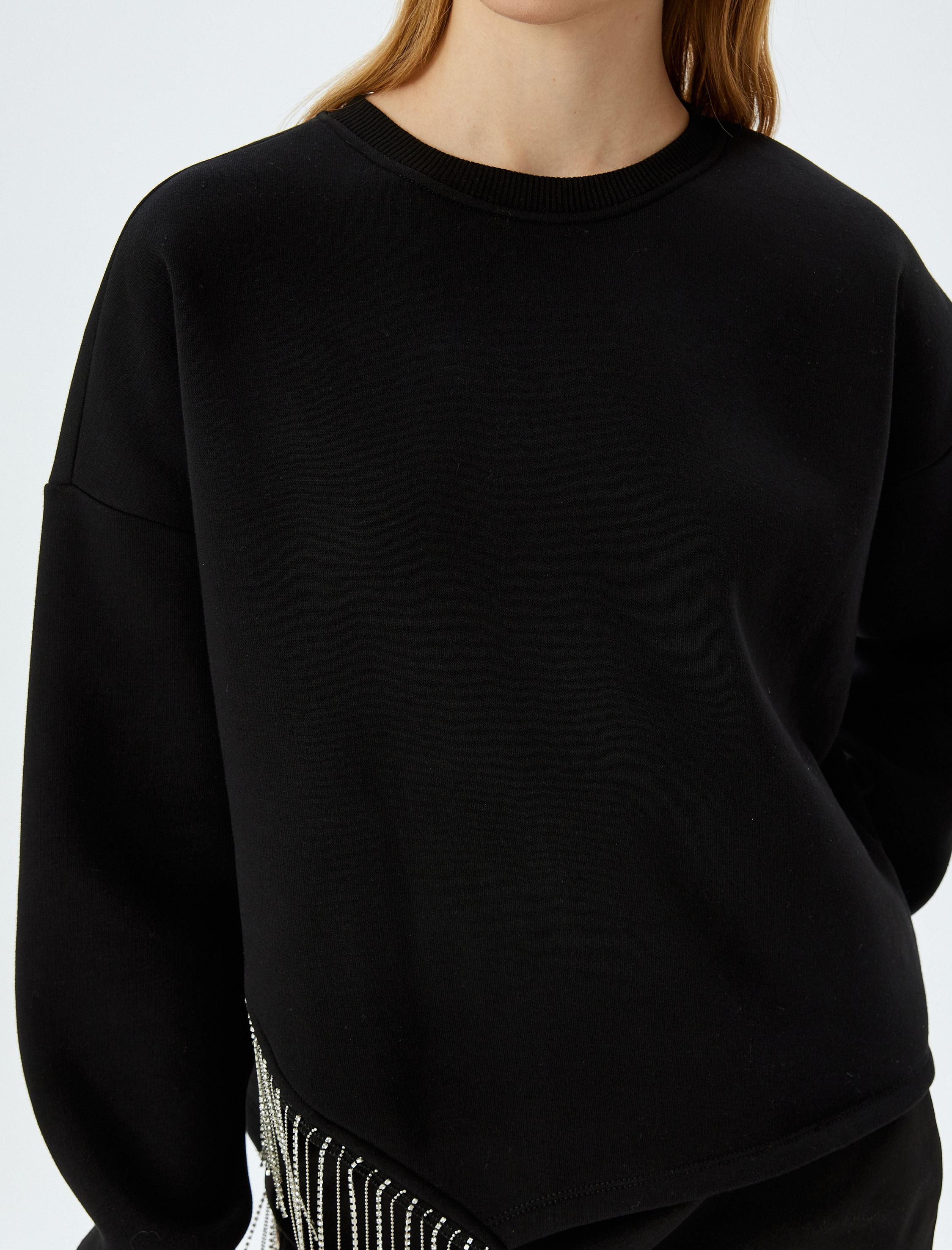   Şardonlu Bisiklet Yaka Taş Detaylı Uzun Kollu Oversize Sweatshirt