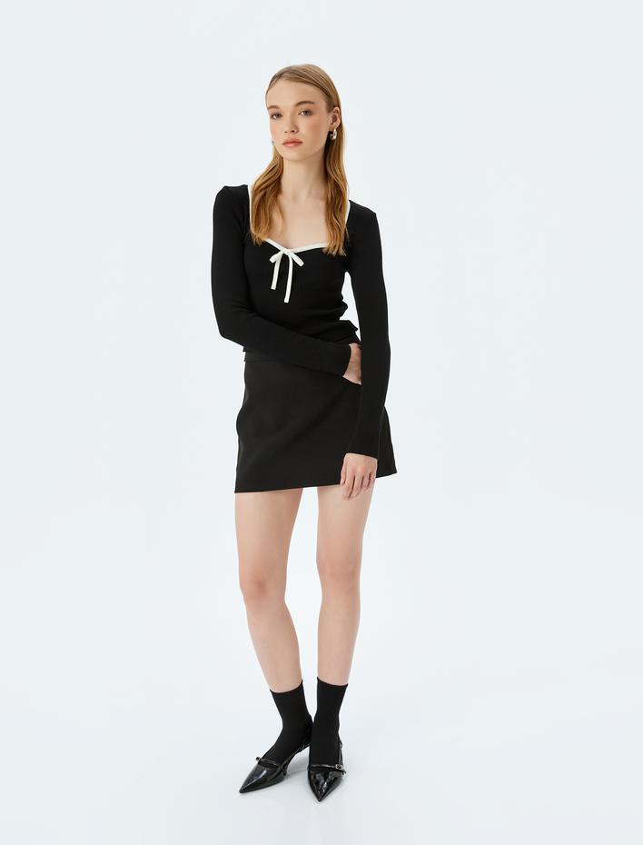  Kalp Yaka Fiyonk Detaylı Fitilli Uzun Kollu Slim Fit Bluz