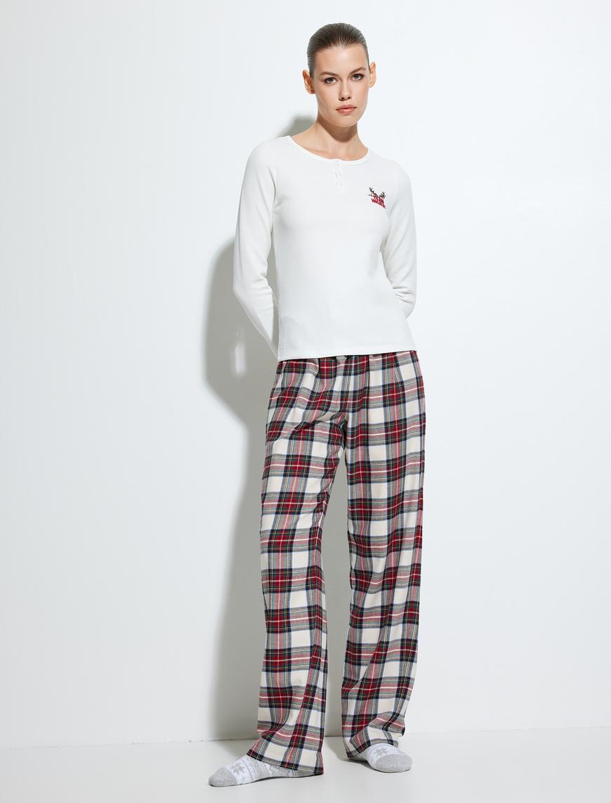   Yılbaşı Temalı Uzun Kollu Bisiklet Yaka Pamuklu Pijama Üstü