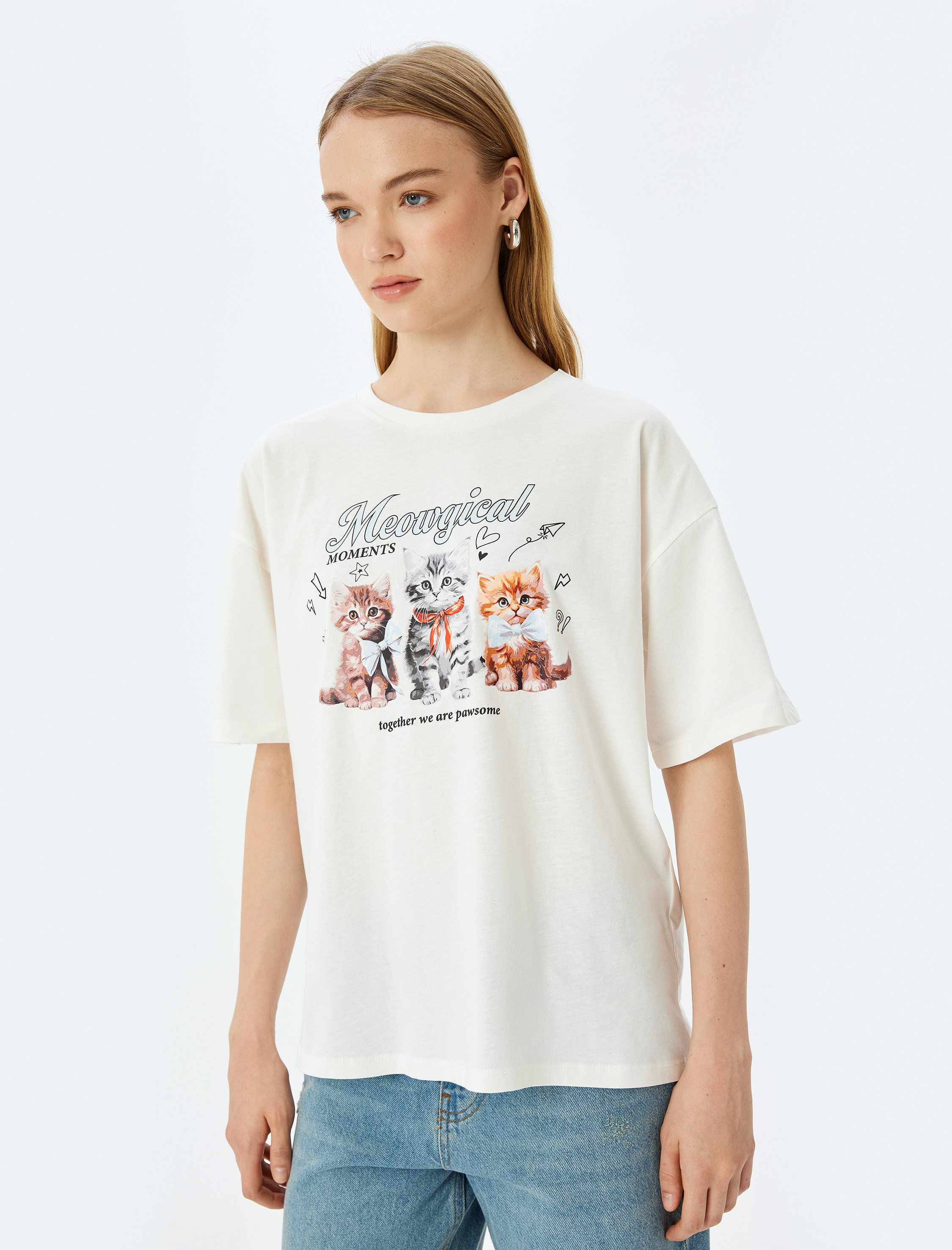   Kedi Baskılı Bisiklet Yaka Oversize Kısa Kollu Pamuklu Tişört