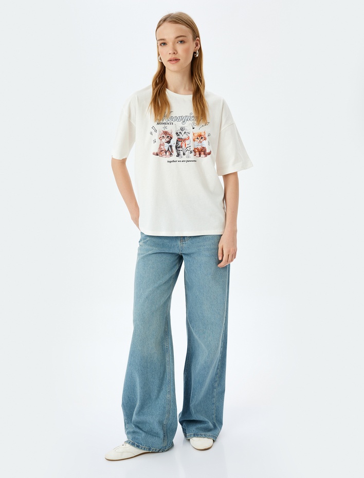  Kedi Baskılı Bisiklet Yaka Oversize Kısa Kollu Pamuklu Tişört