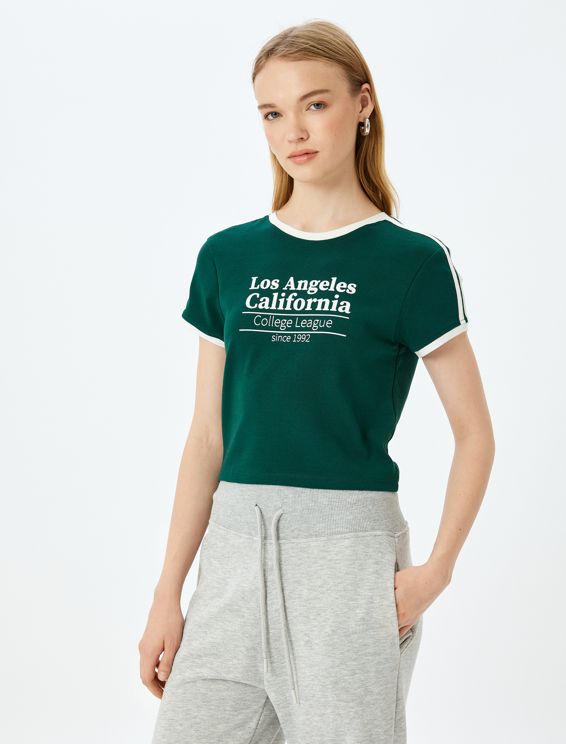   Slogan Baskılı Bisiklet Yaka Kısa Kollu Biyeli Slim Fit Tişört