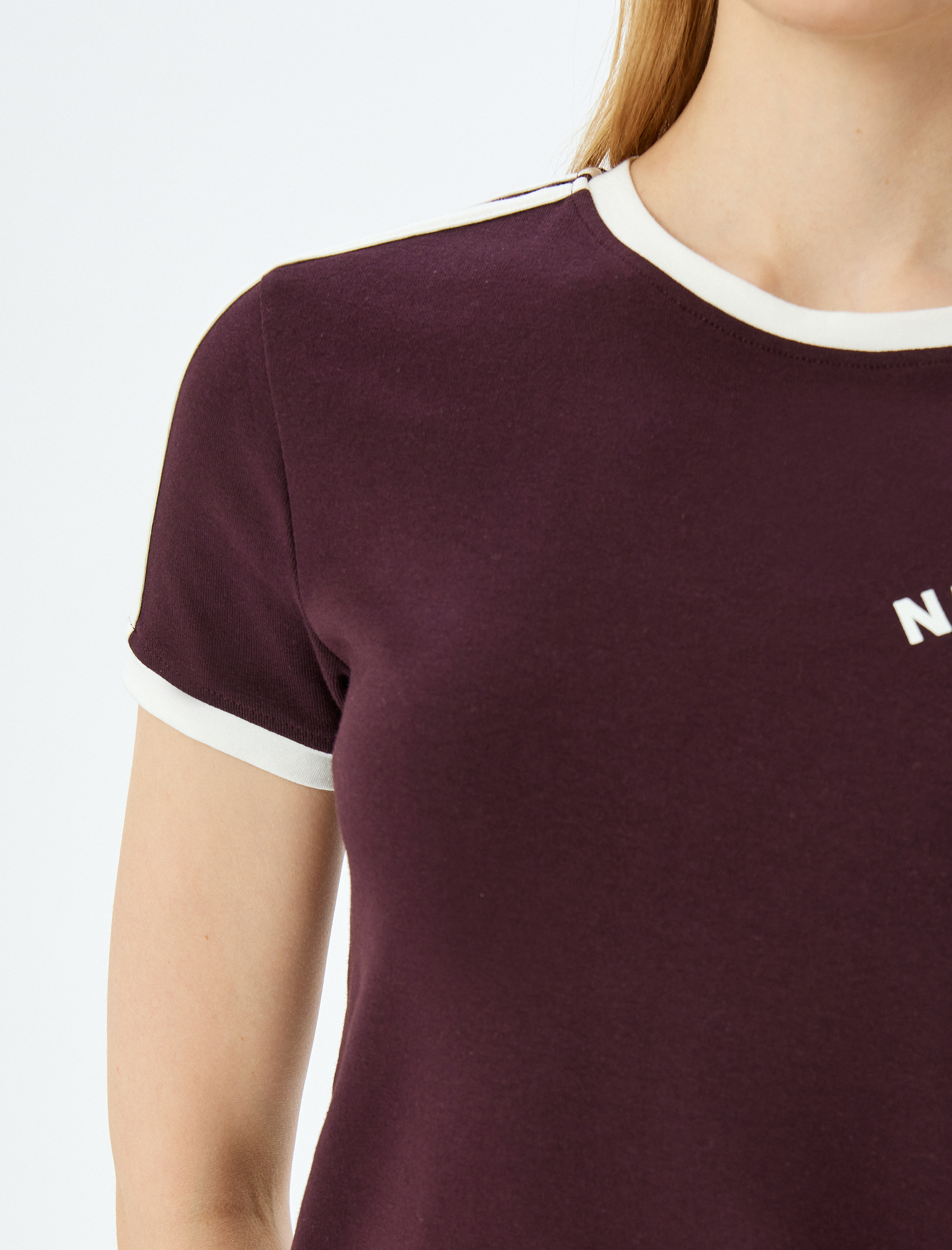   Arkası Baskılı Biyeli Bisiklet Yaka Kısa Kollu Pamuklu Tişört