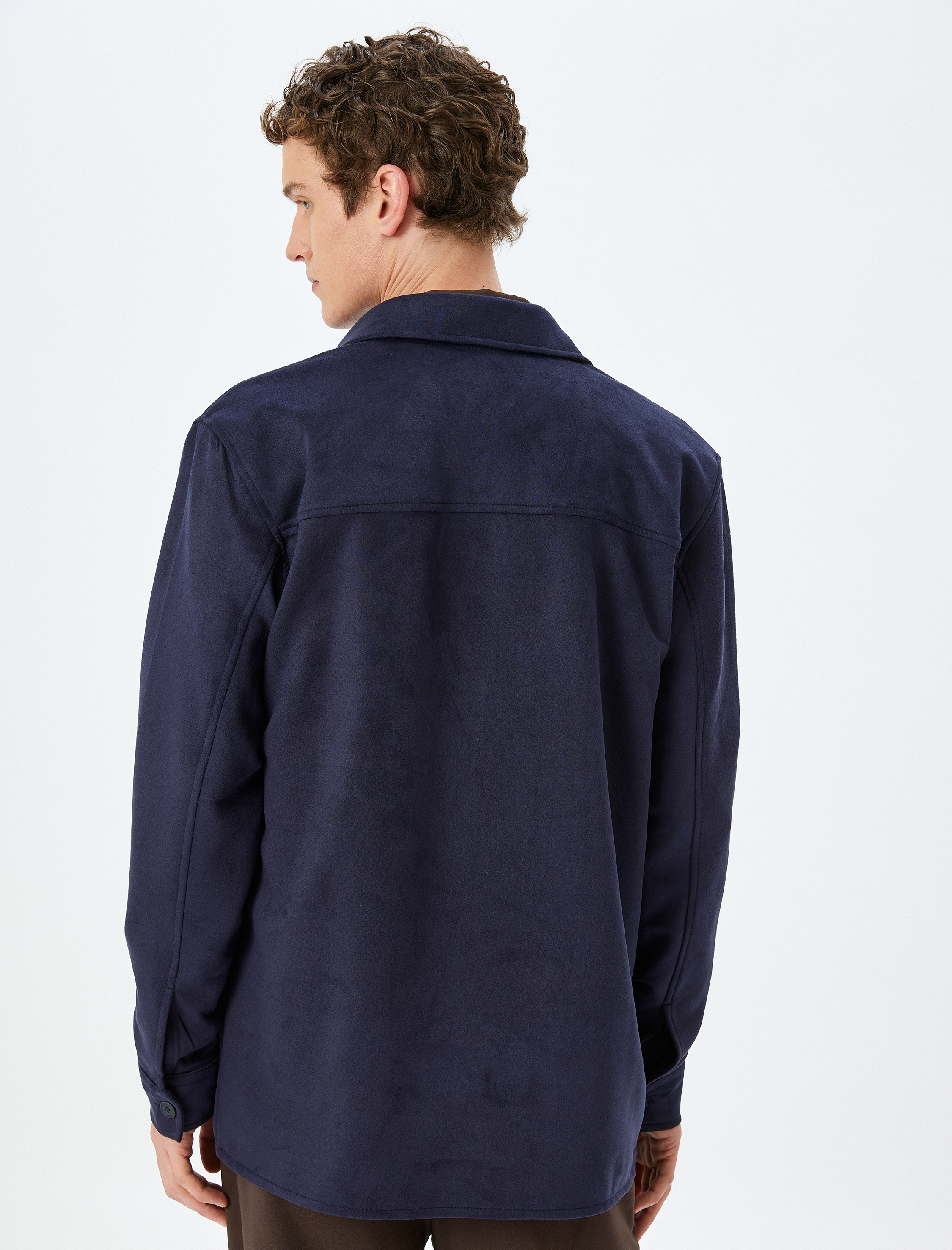   Uzun Kollu Kapaklı Cep Detaylı Regular Fit Düğmeli Suni Süet Gömlek Ceket