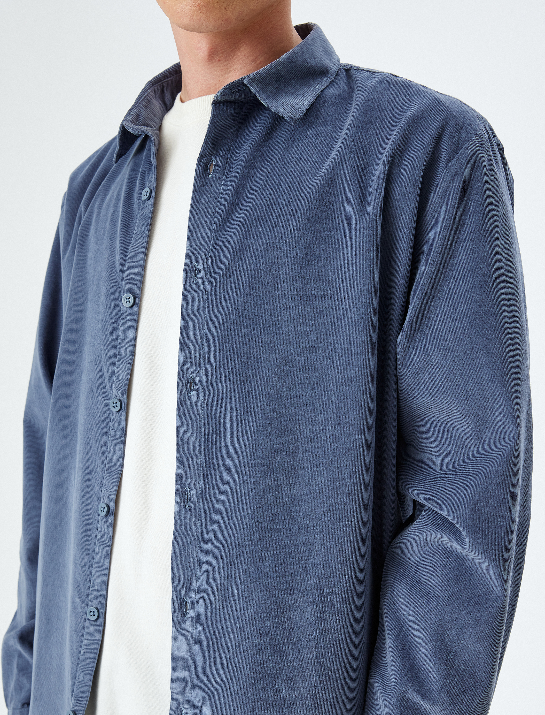   Pamuklu Regular Fit Fitilli Kadife Uzun Kollu Gömlek