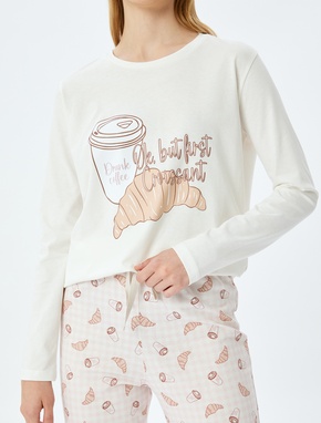Pamuklu Grafik Baskılı Pijama Takımı_4