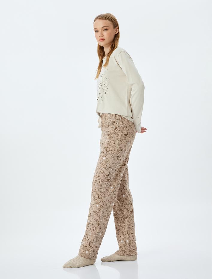  Yıldız Desenli Pamuklu Pijama Takımı