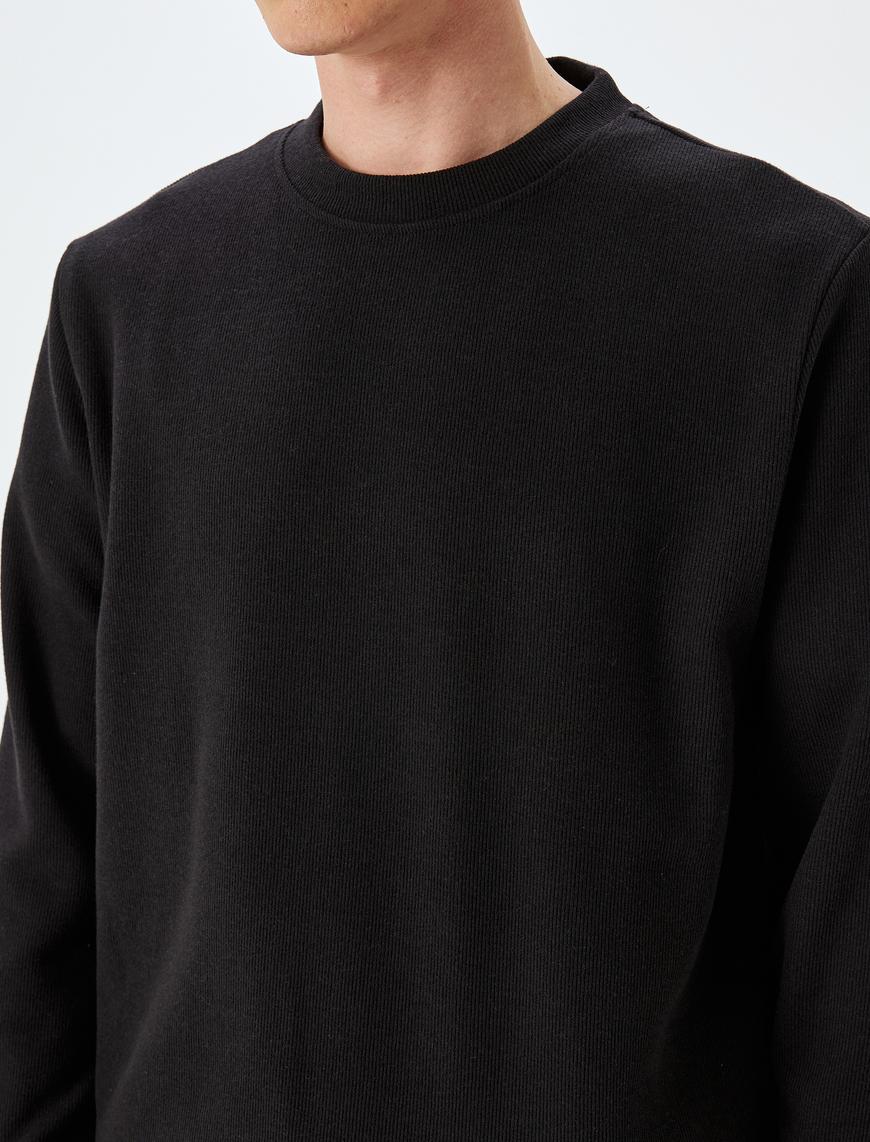   Pamuk Karışımlı Dokulu Basic Bisiklet Yaka Sweatshirt