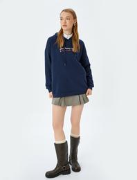 Slogan Baskılı Şardonlu Kapüşonlu Oversize Sweatshirt