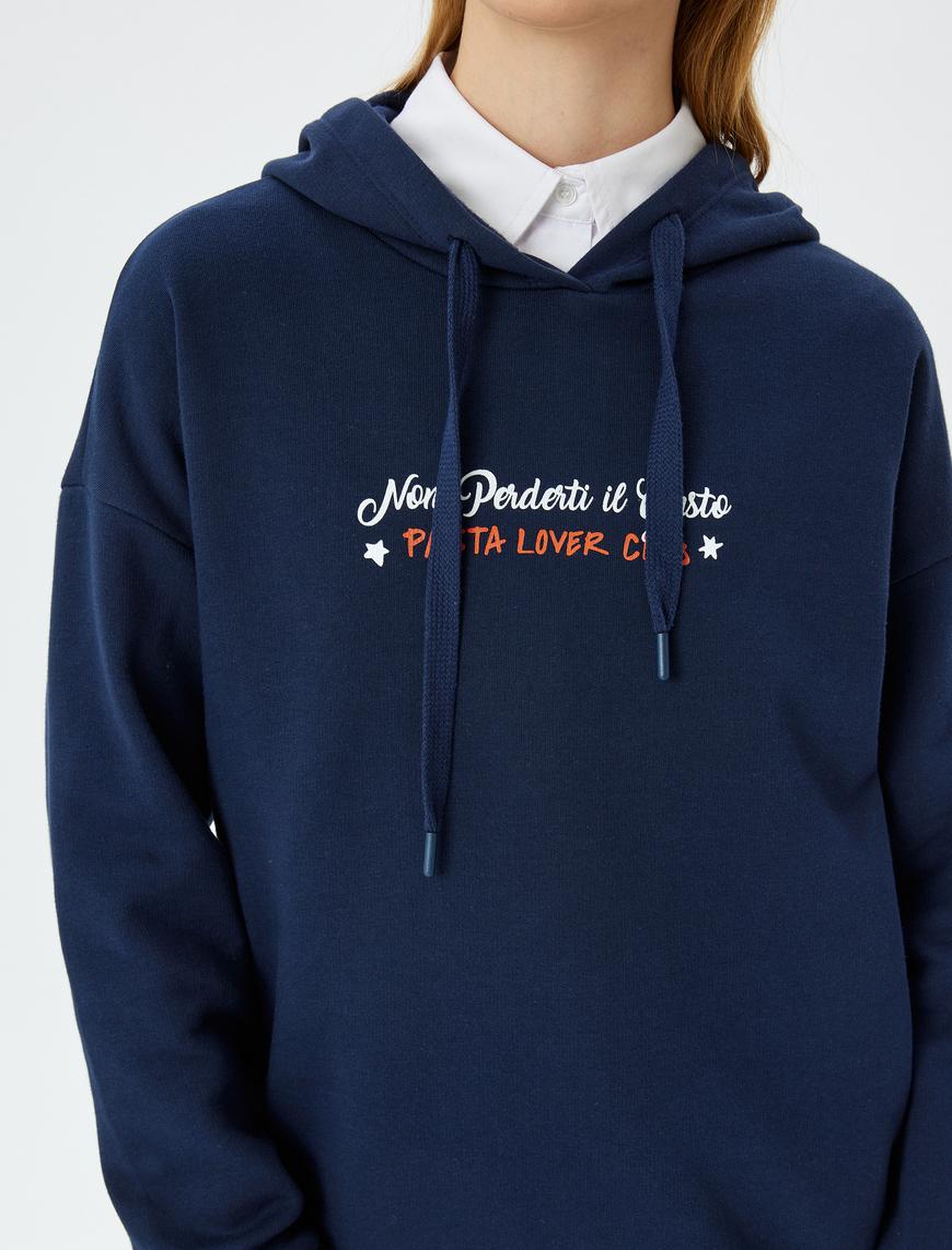   Slogan Baskılı Kapüşonlu Uzun Kollu Şardonlu Oversize Sweatshirt