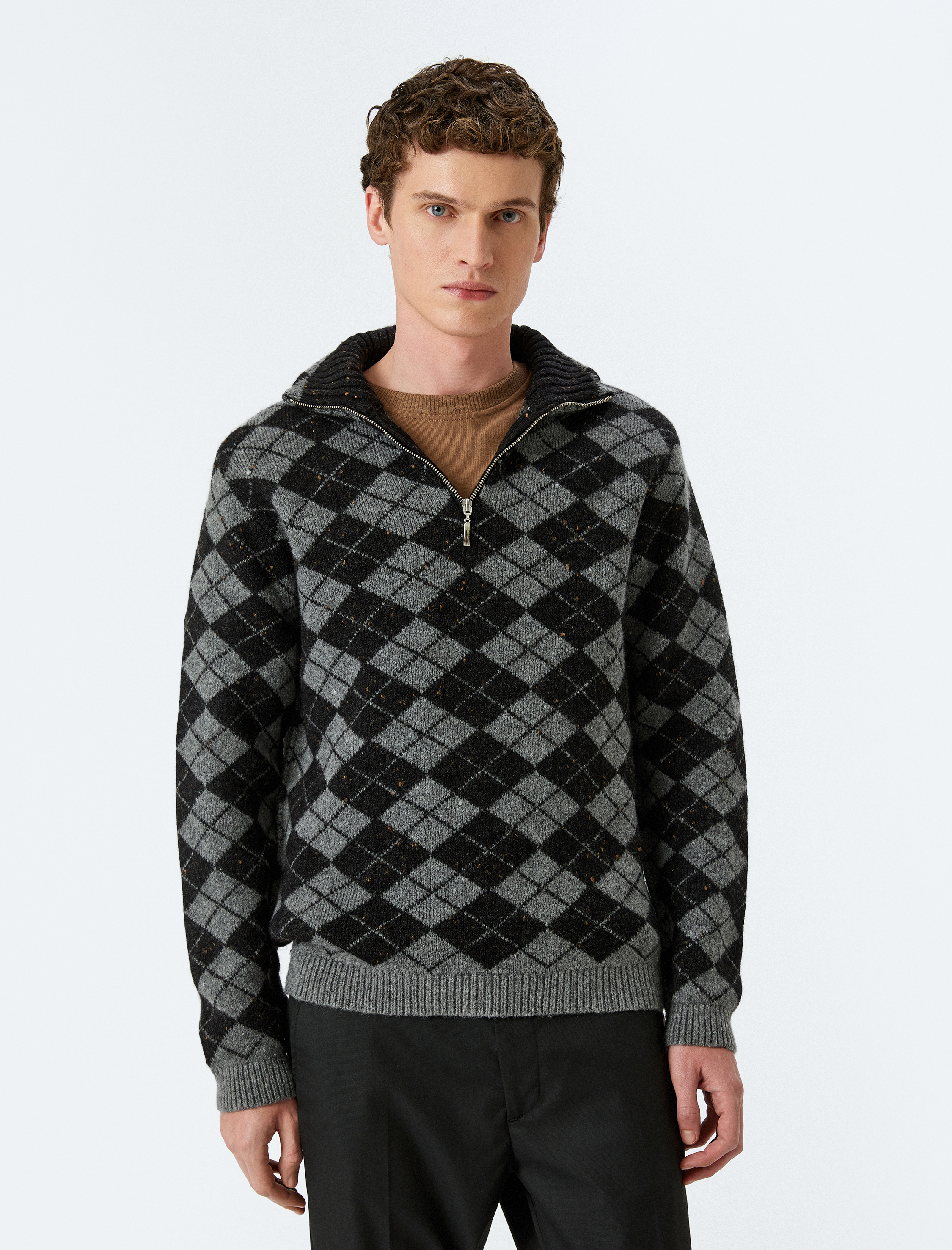 Baklava Desenli Yarım Fermuarlı Kışlık Triko Kazak