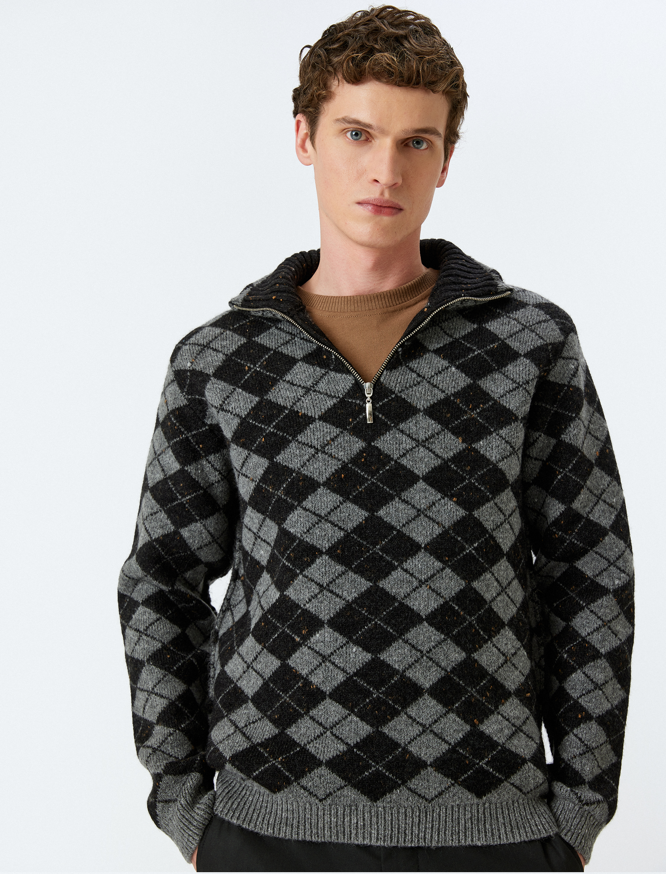 Baklava Desenli Yarım Fermuarlı Kışlık Triko Kazak