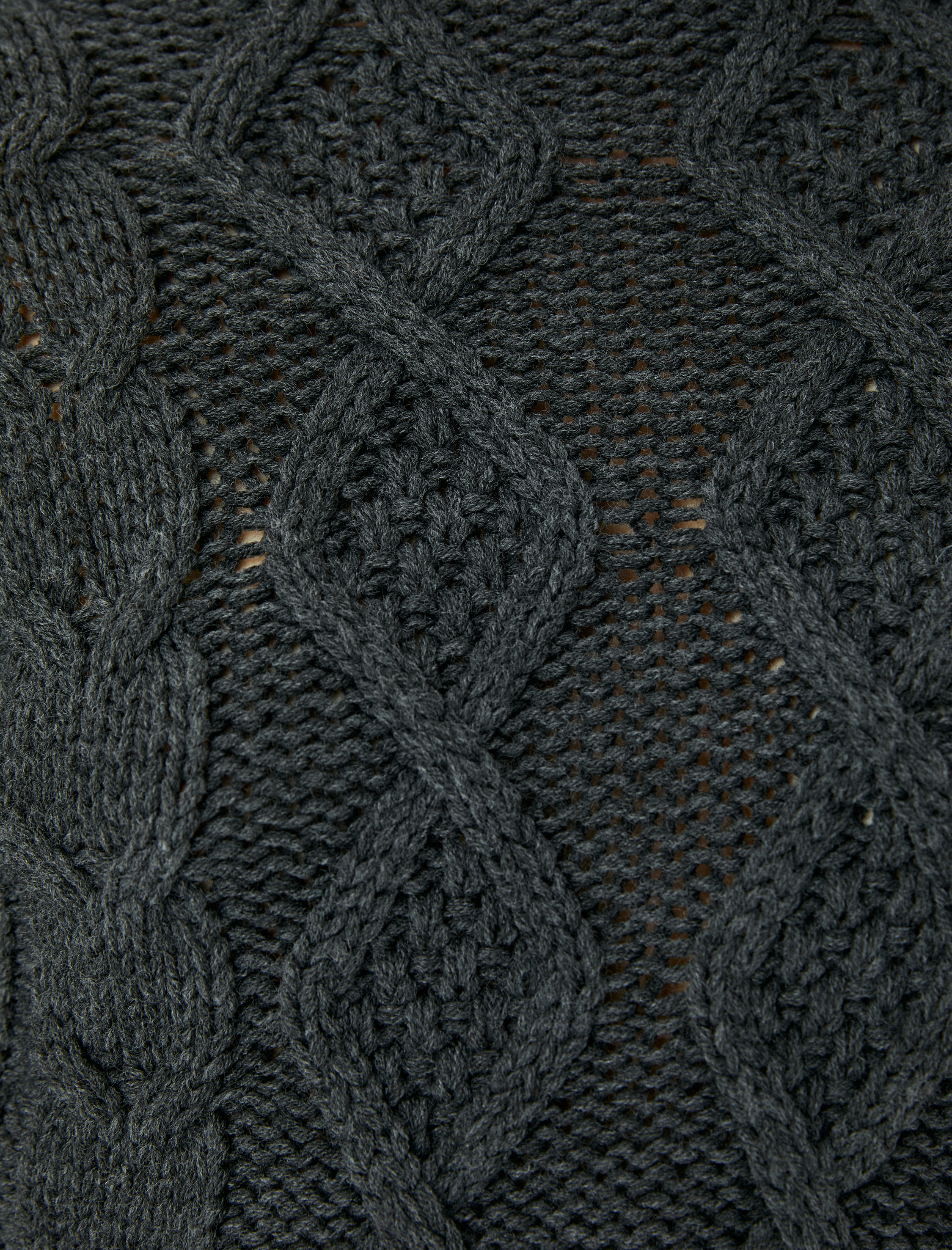   Dik Yaka Saç Örgü Dokulu Sırtı Bağcıklı Triko Kazak