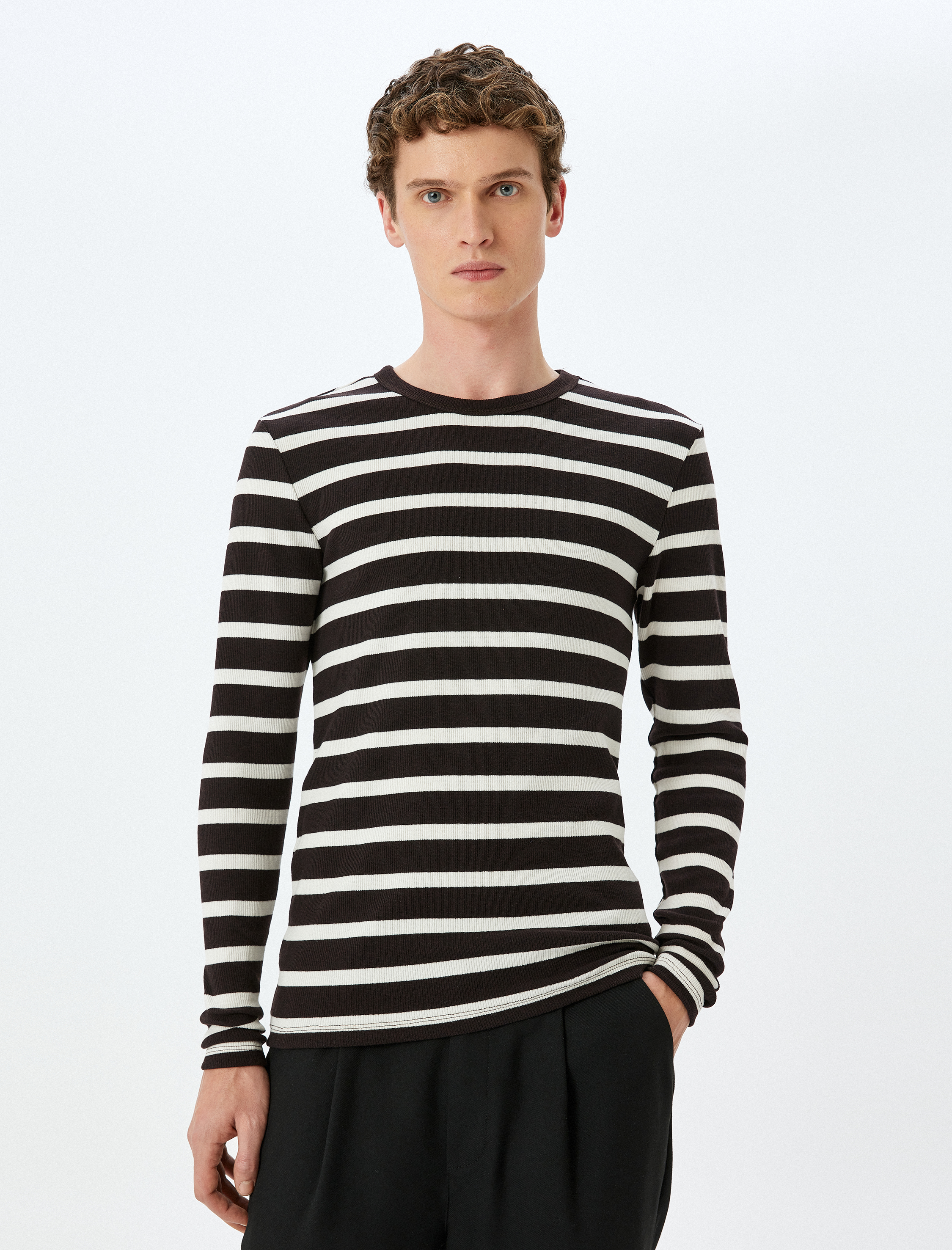   Bisiklet Yaka Pamuklu Kısa Kollu Çizgili Slim Fit Tişört