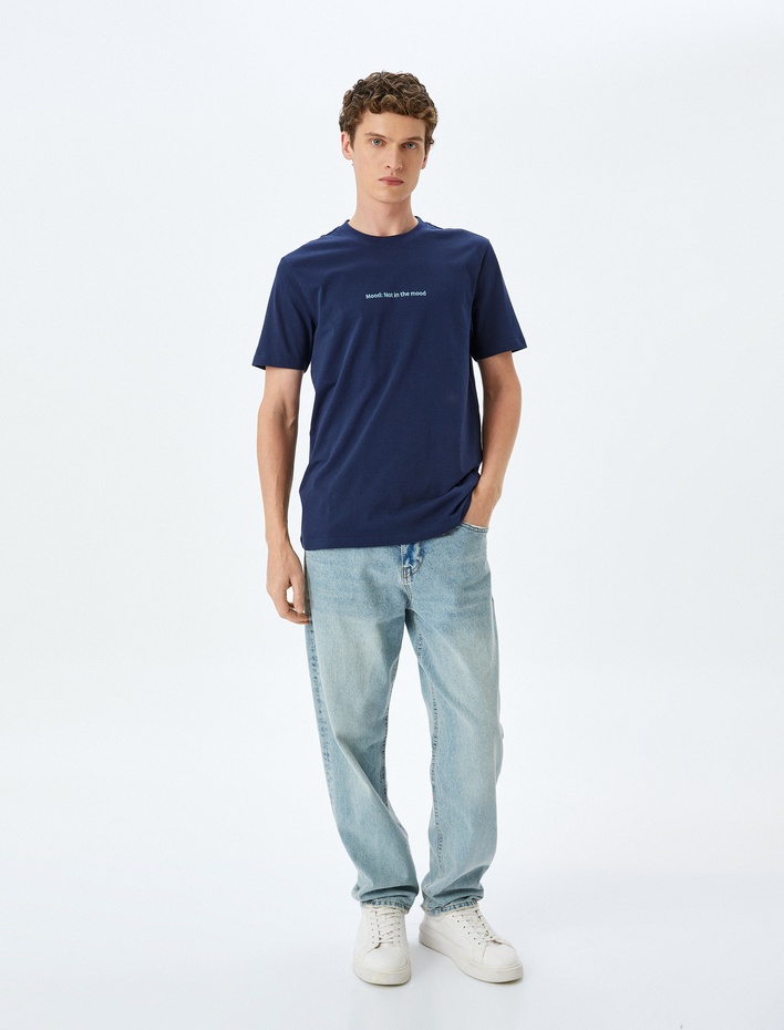  Pamuklu Bisiklet Yaka Kısa Kollu Slim Fit Slogan Baskılı Tişört