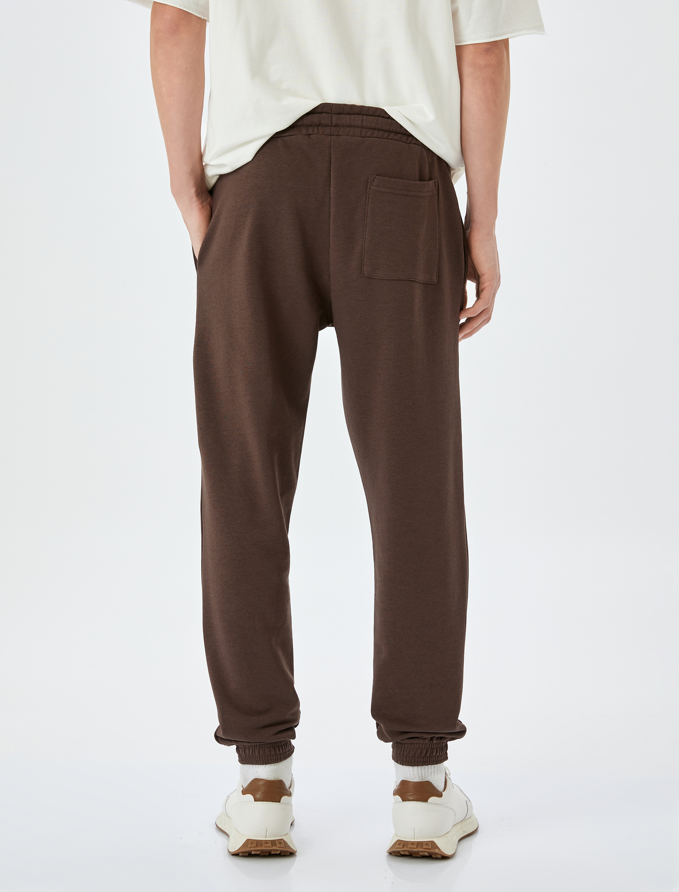   Pamuk Karışımlı Paçası Lastikli Cep Detaylı Beli Bağcıklı Eşofman Altı