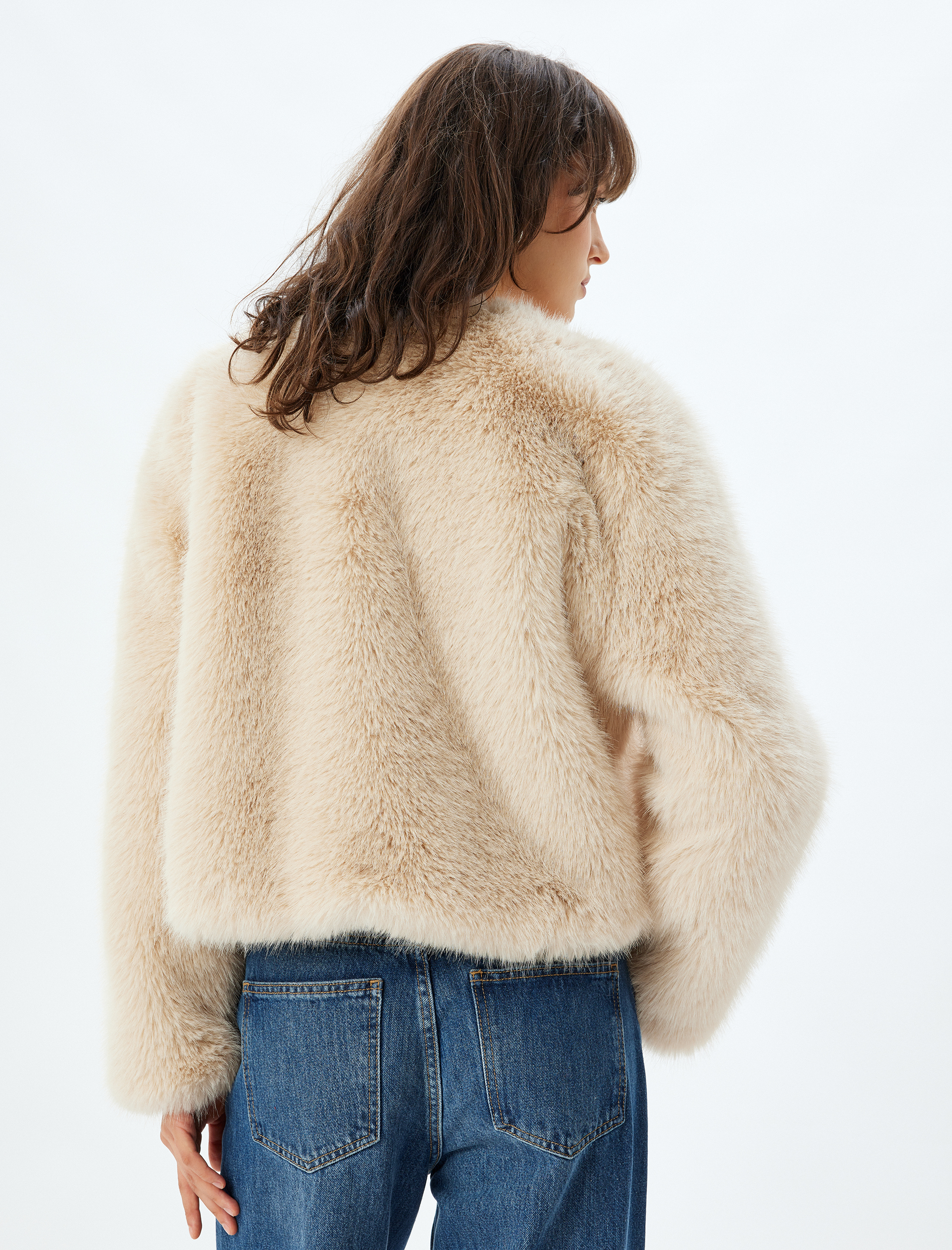   Peluş Ceket Kısa Yuvarlak Yaka Uzun Kollu