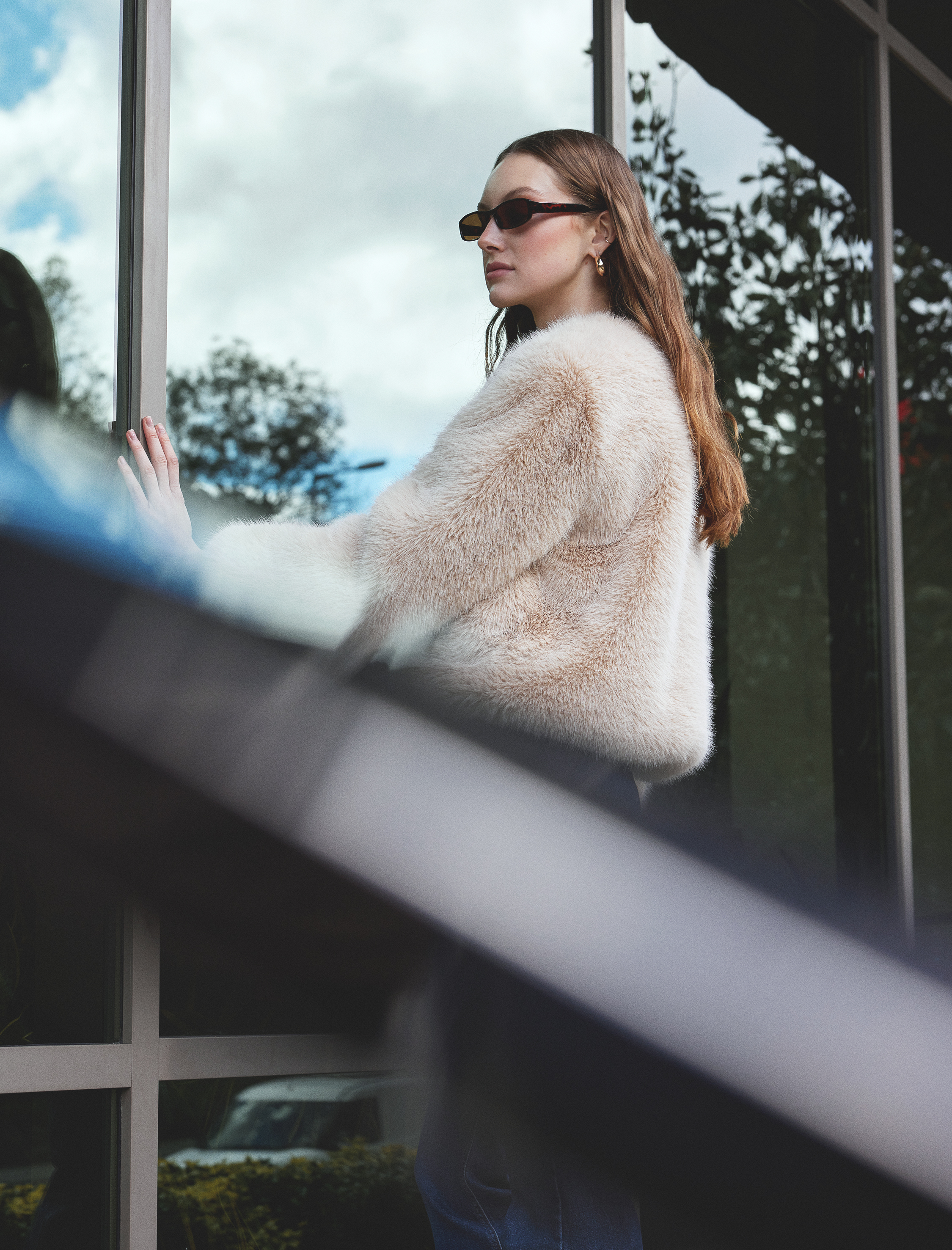   Peluş Ceket Kısa Yuvarlak Yaka Uzun Kollu