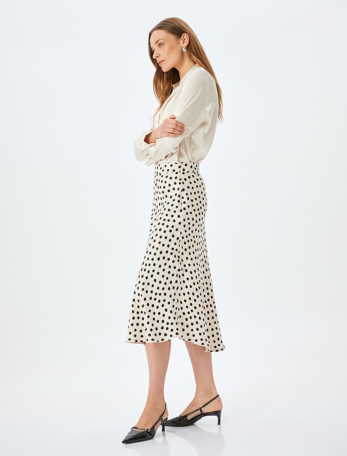  Puantiye Desenli Midi Boy Kloş Viskon Etek