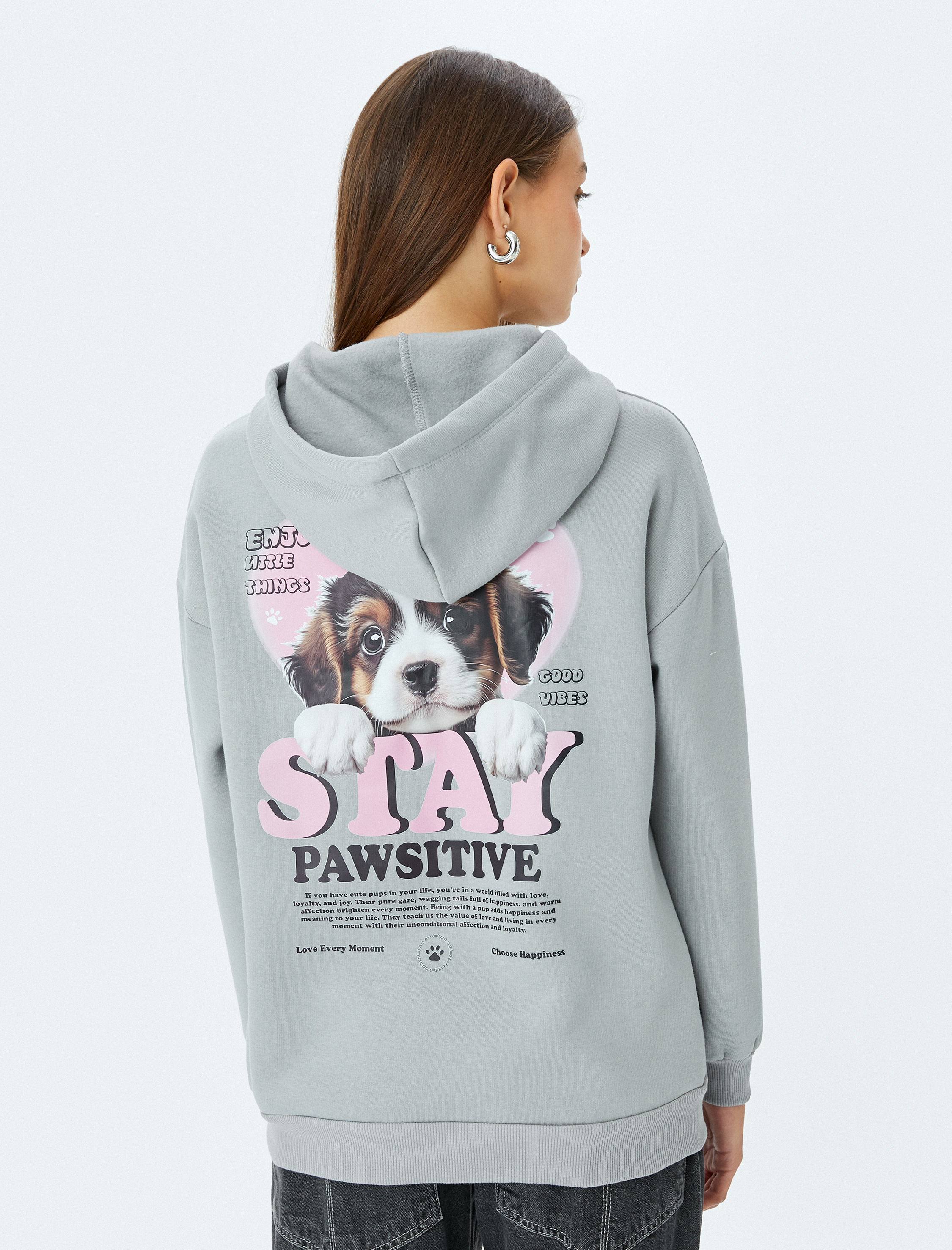 Şardonlu Kapüşonlu Köpek Temalı Arkası Baskılı Oversize Sweatshirt