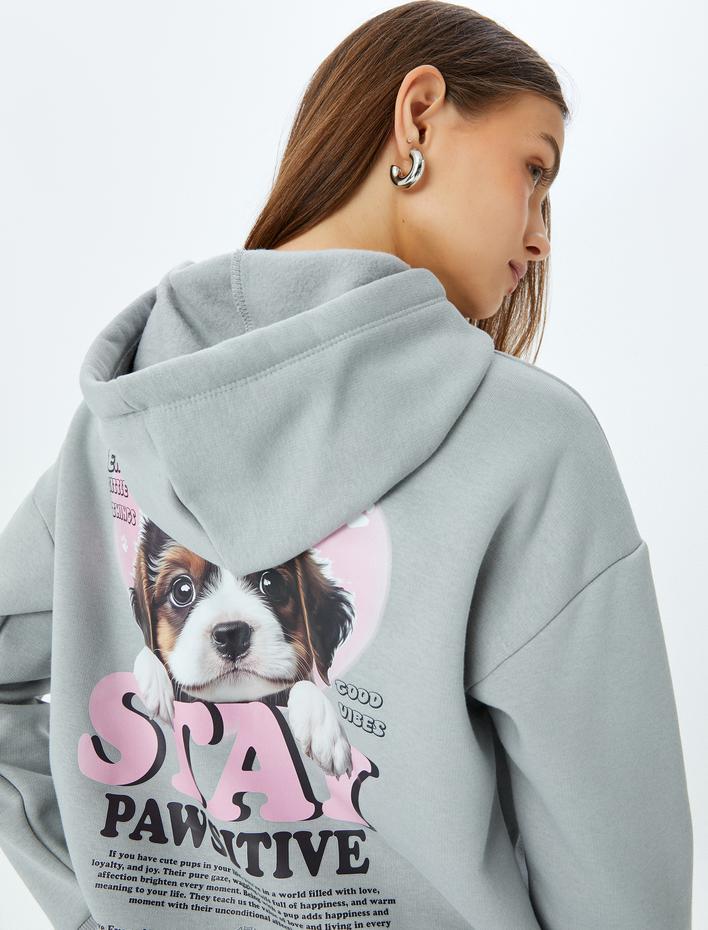  Kapüşonlu Köpek Temalı Arkası Baskılı Oversize Sweatshirt