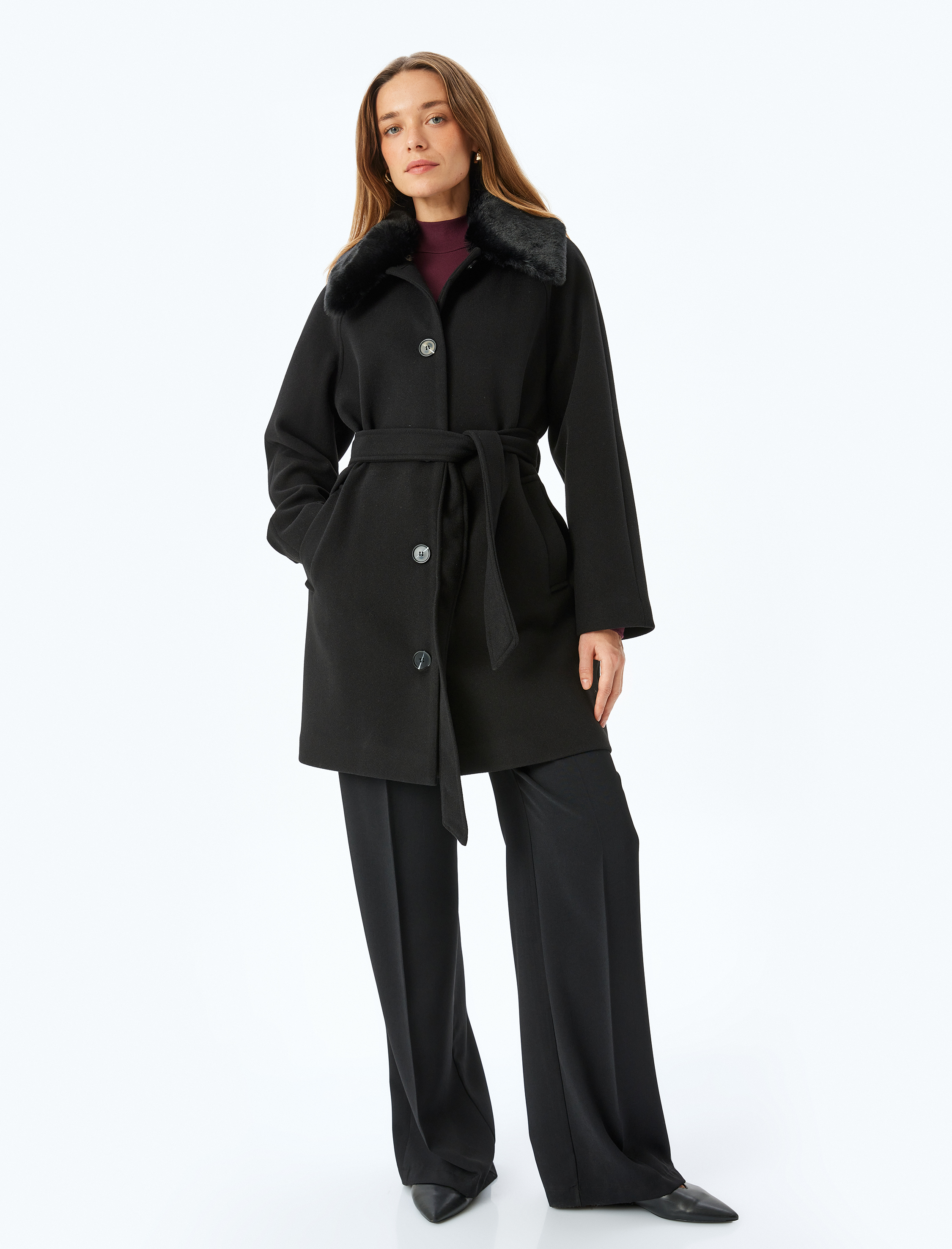   Yakası Çıkarılabilir Suni Kürklü Cepli Uzun Kaşe Kaban