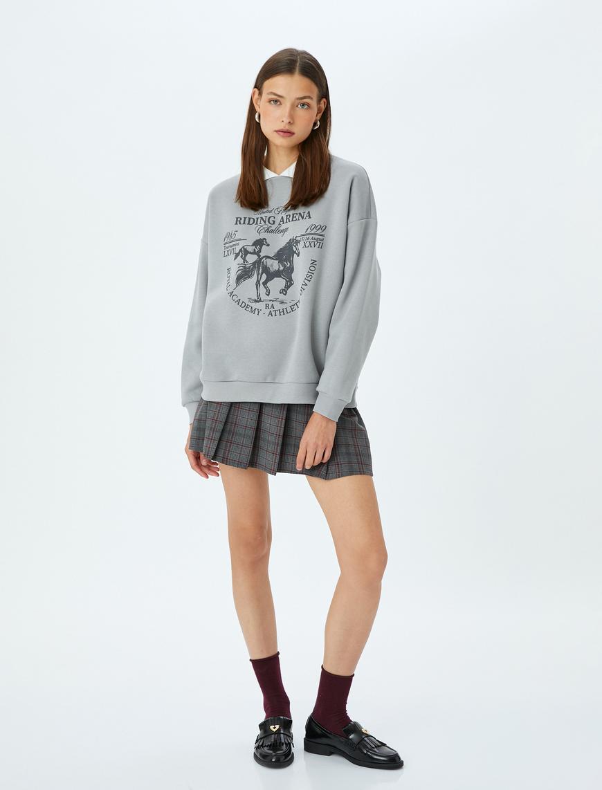   Polo Yaka Slogan Baskılı Şardonlu Oversize Sweatshirt