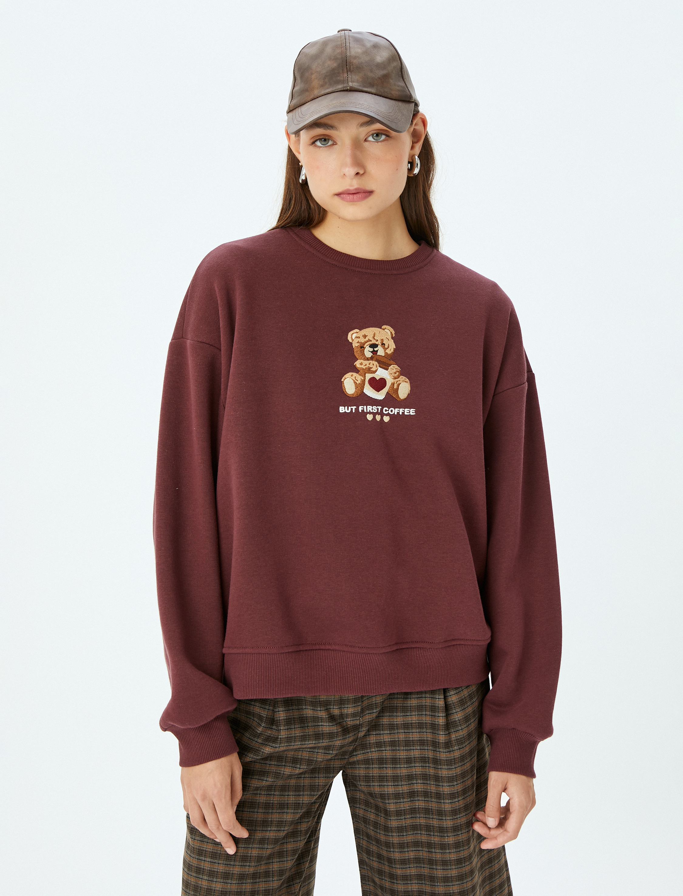   Ayı İşlemeli Sloganlı Bisiklet Yaka Şardonlu Oversize Sweatshirt