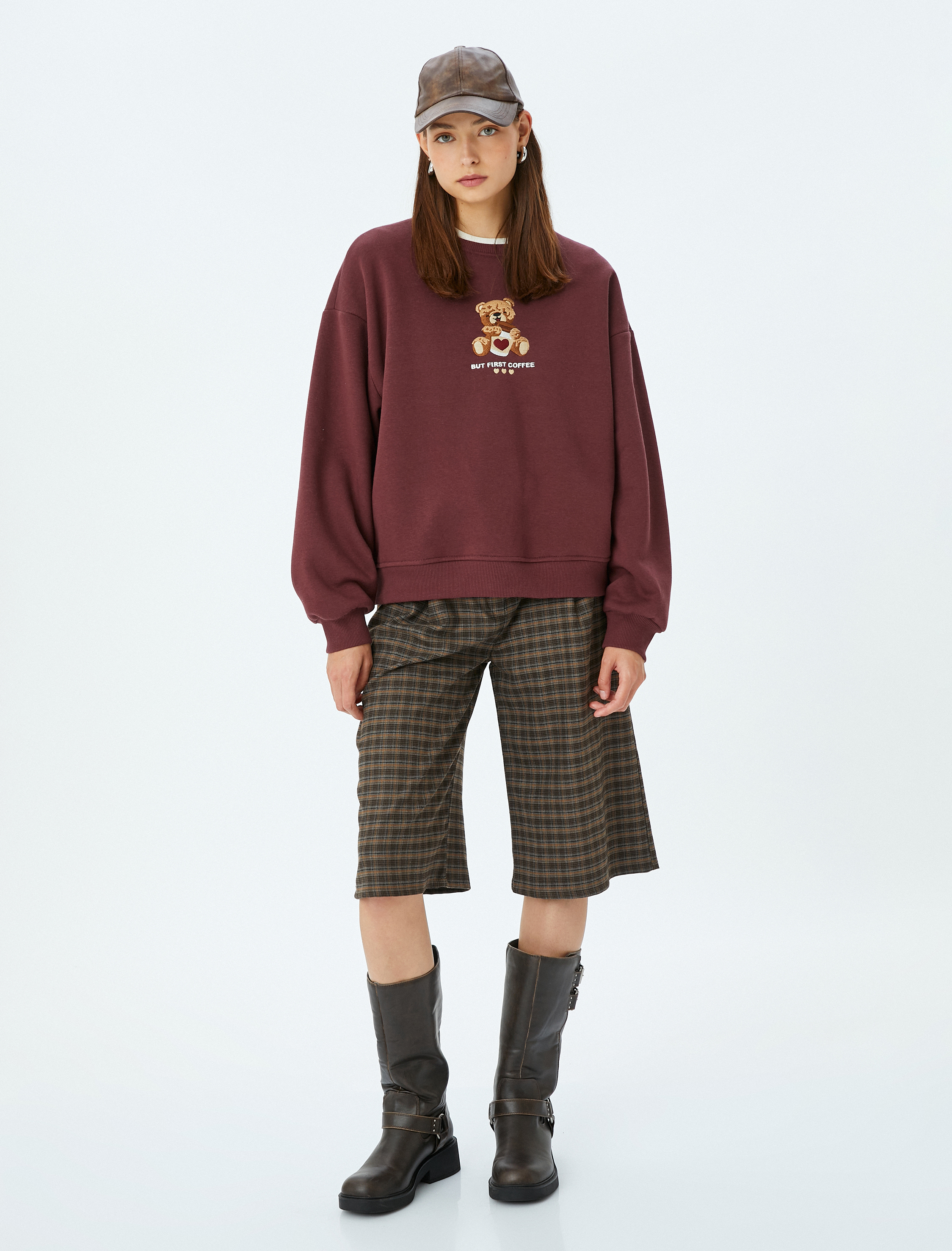   Ayı İşlemeli Sloganlı Bisiklet Yaka Şardonlu Oversize Sweatshirt