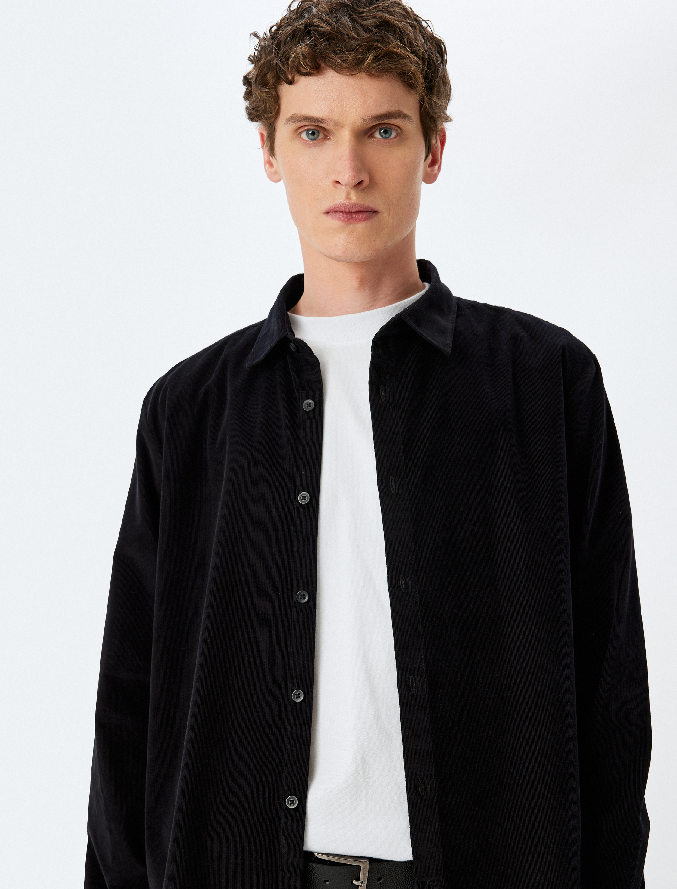   Pamuklu Regular Fit Fitilli Kadife Uzun Kollu Gömlek