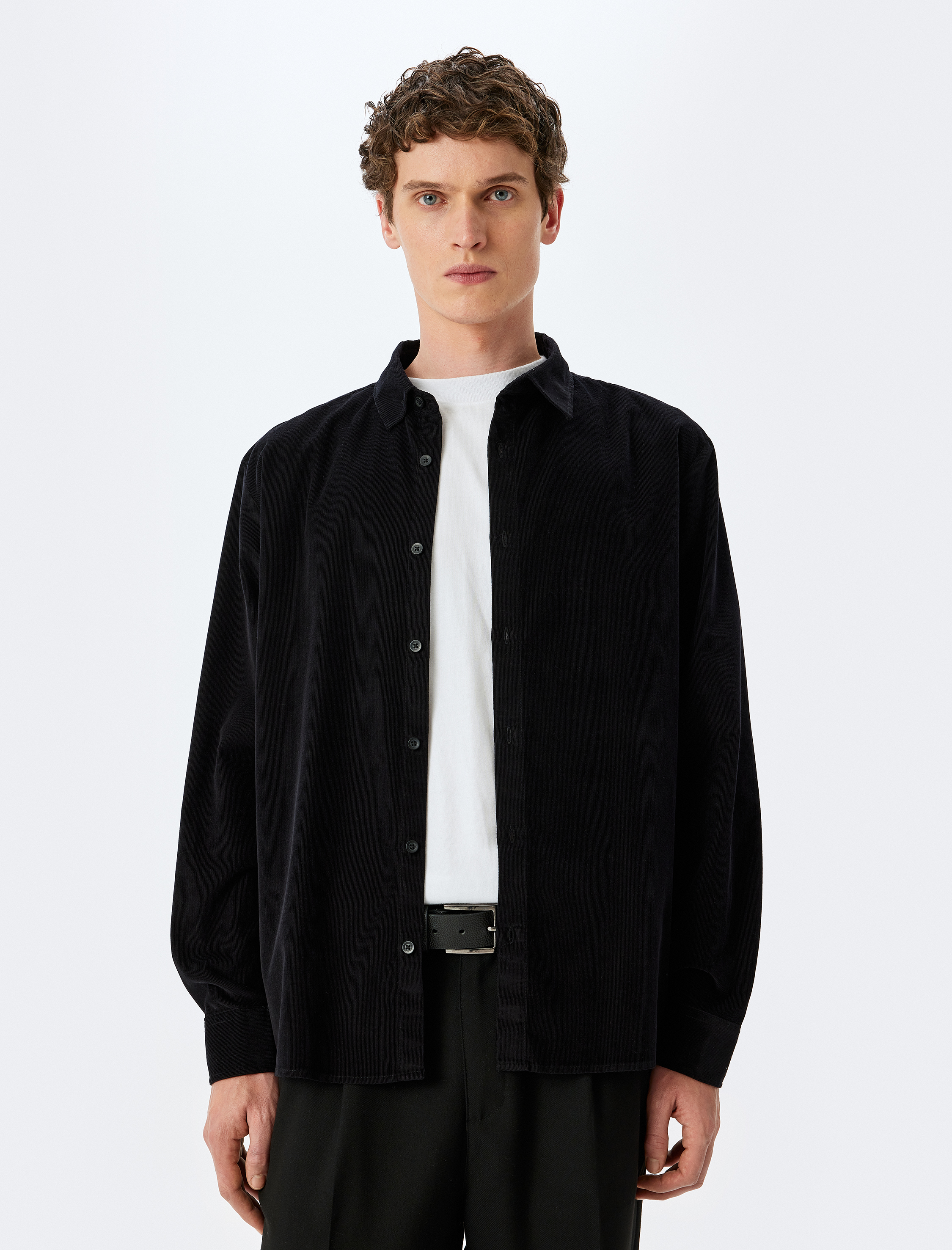   Pamuklu Regular Fit Fitilli Kadife Uzun Kollu Gömlek