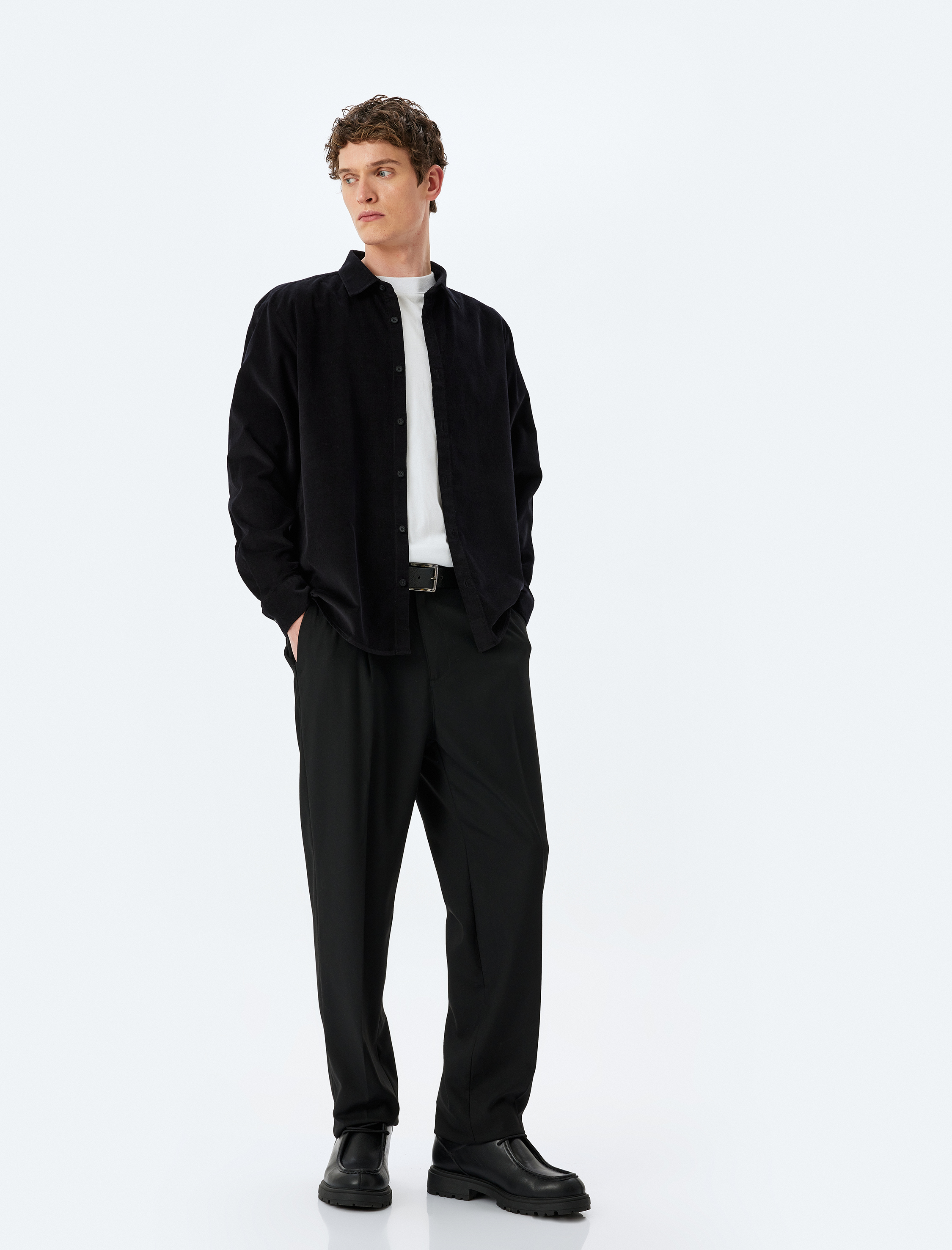   Pamuklu Regular Fit Fitilli Kadife Uzun Kollu Gömlek