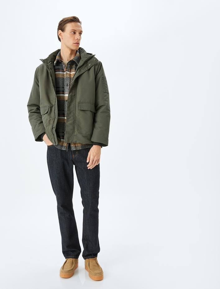  Fermuarlı Slim Fit Kapşonlu Mont