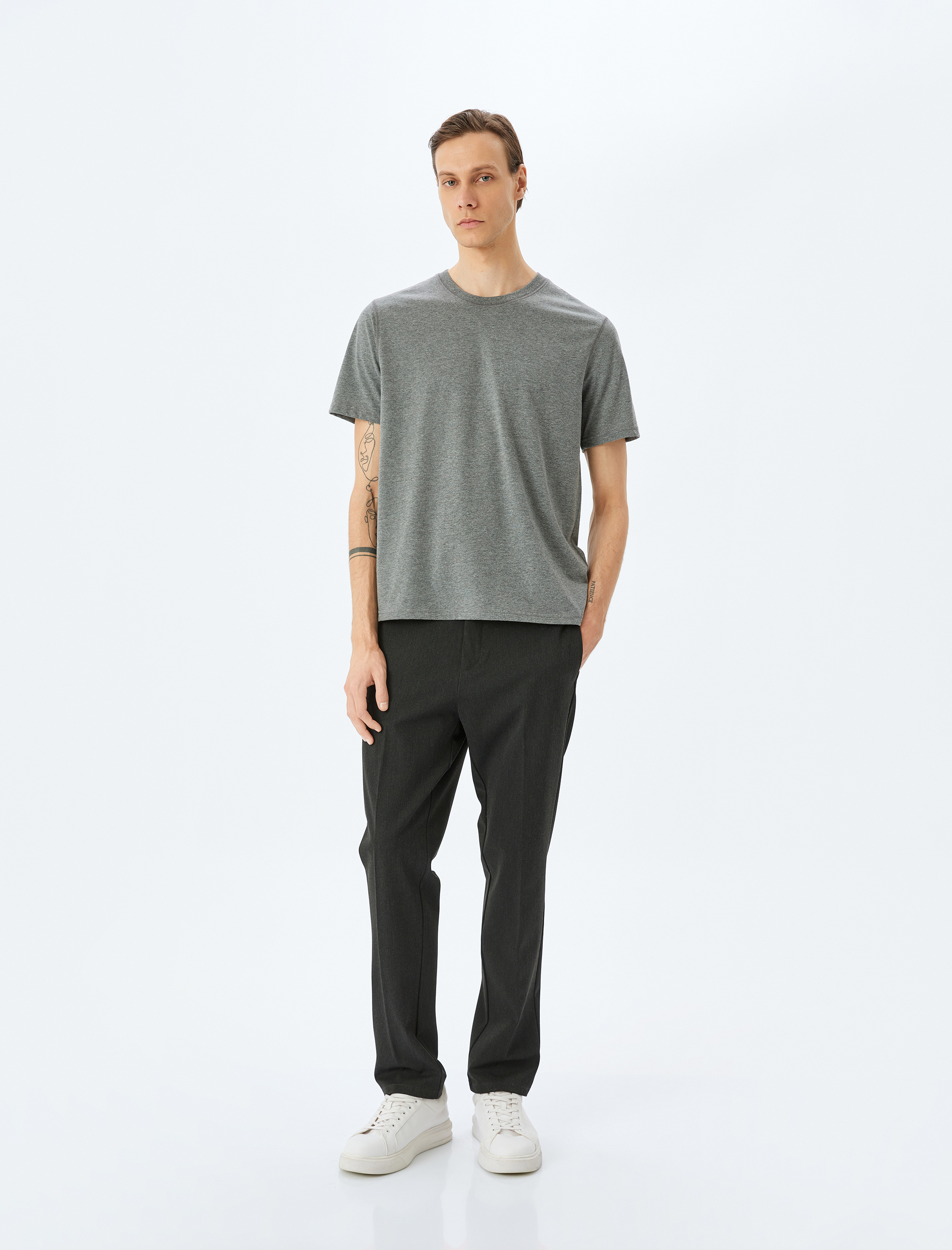   Kısa Kollu Bisiklet Yaka Regular Fit Pamuk Karışımlı Basic Tişört